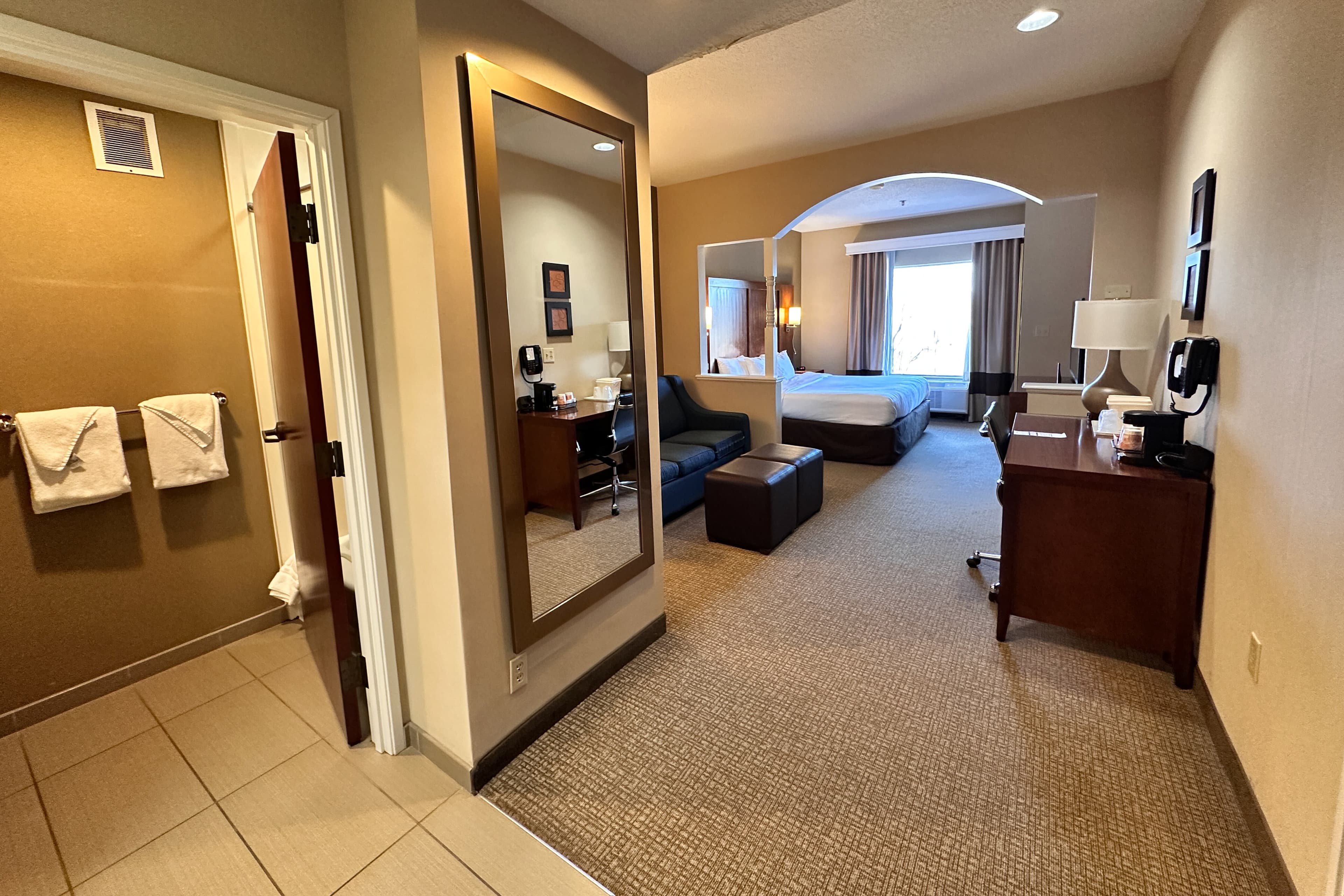 Comfort Suites Scranton near Montage Mountain — 19