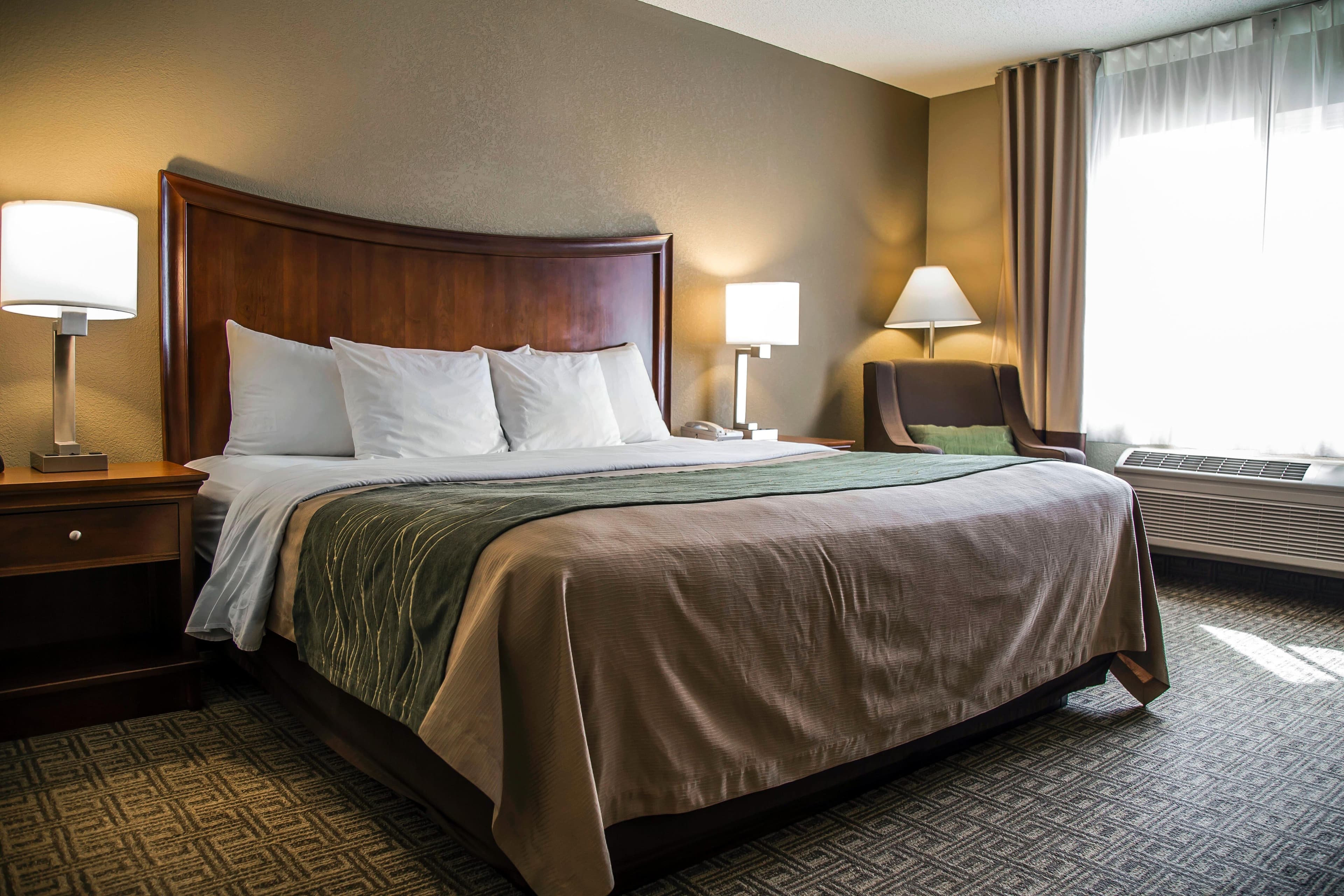 Quality Inn & Suites Bradford — 6