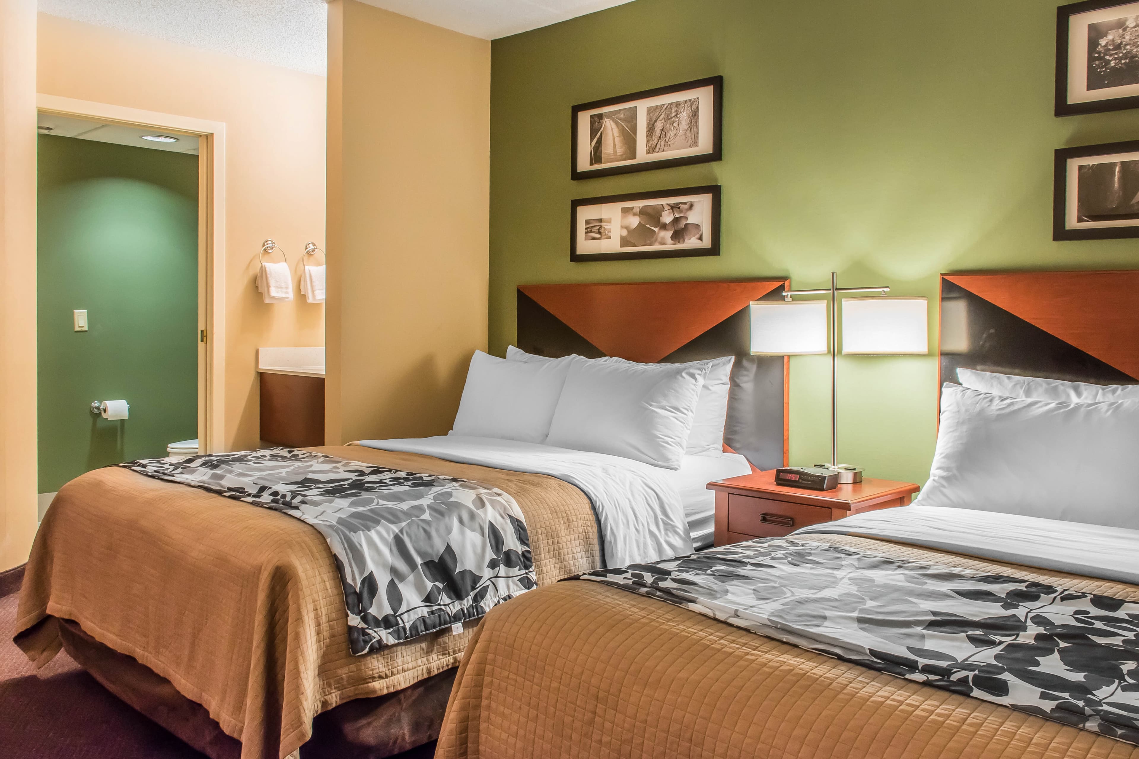 Sleep Inn & Suites of Lancaster County — 8