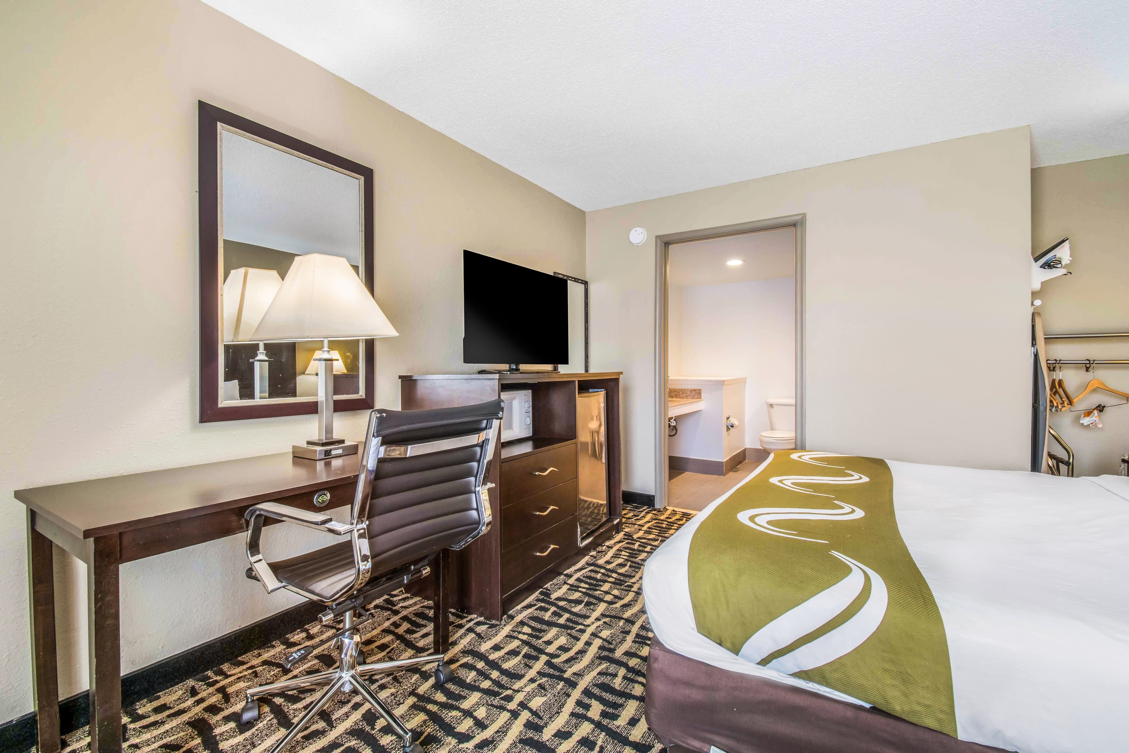 Quality Inn & Suites York East — 18