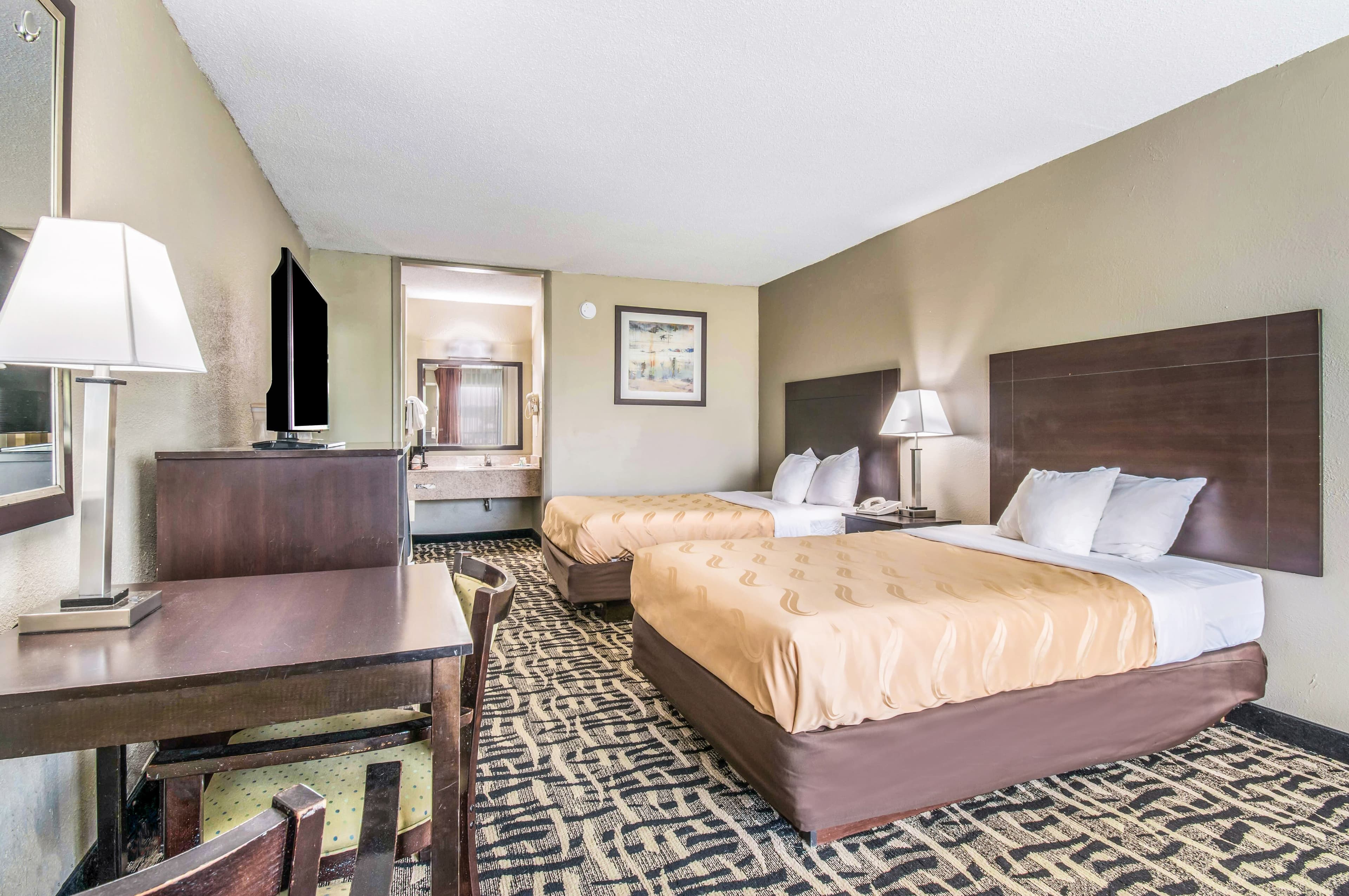 Quality Inn & Suites York East — 6