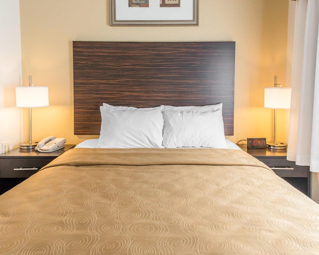 MainStay Suites Pittsburgh Airport - Image 2