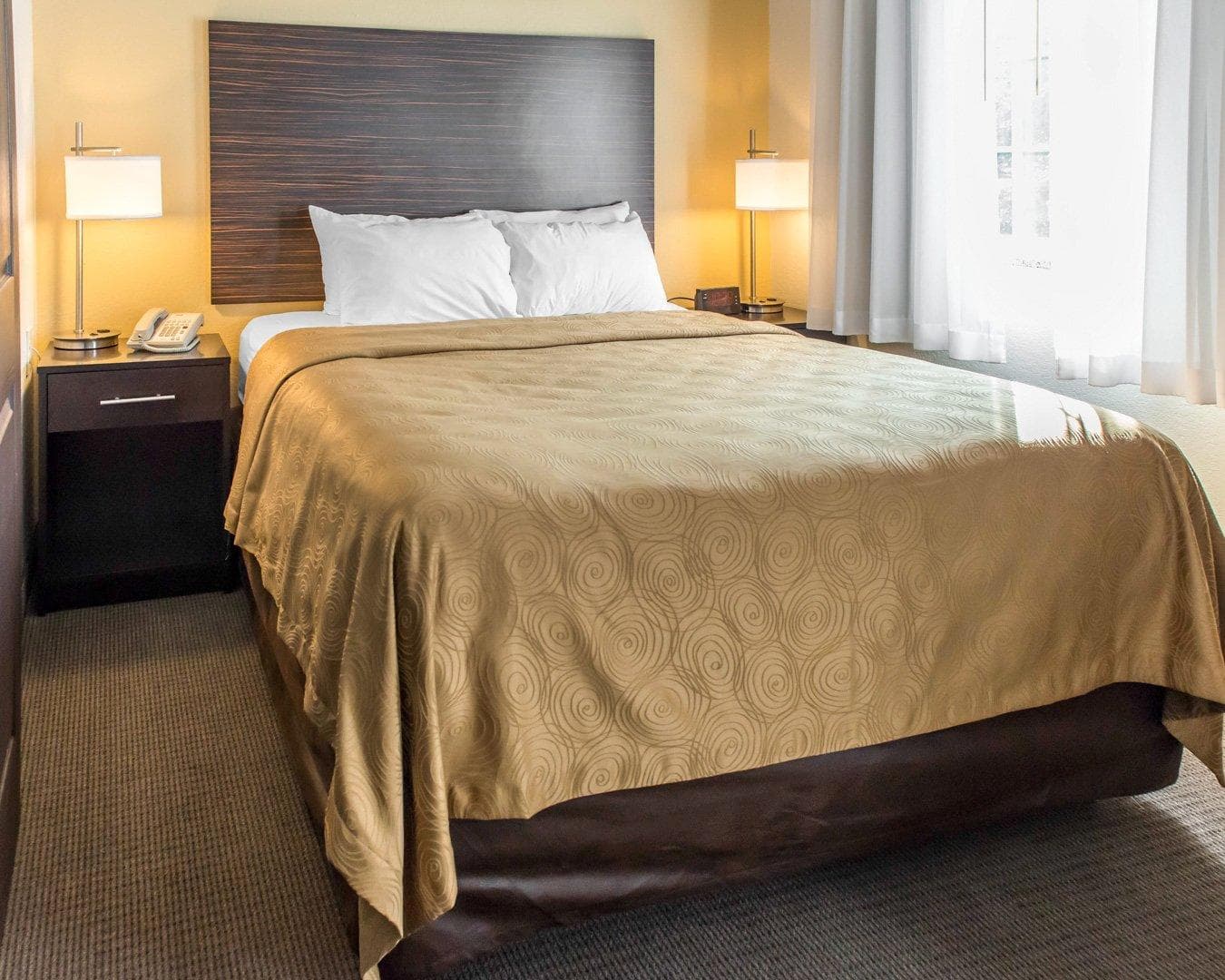 MainStay Suites Pittsburgh Airport — 8