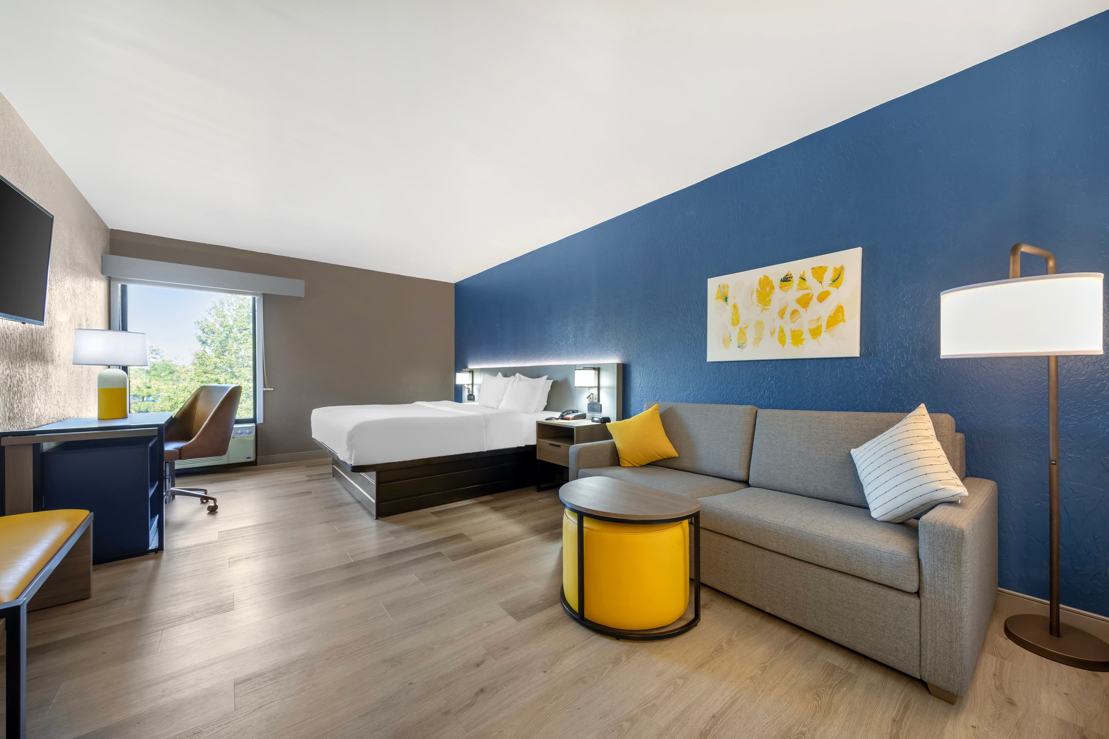 Comfort Inn West Hazleton - Image 3