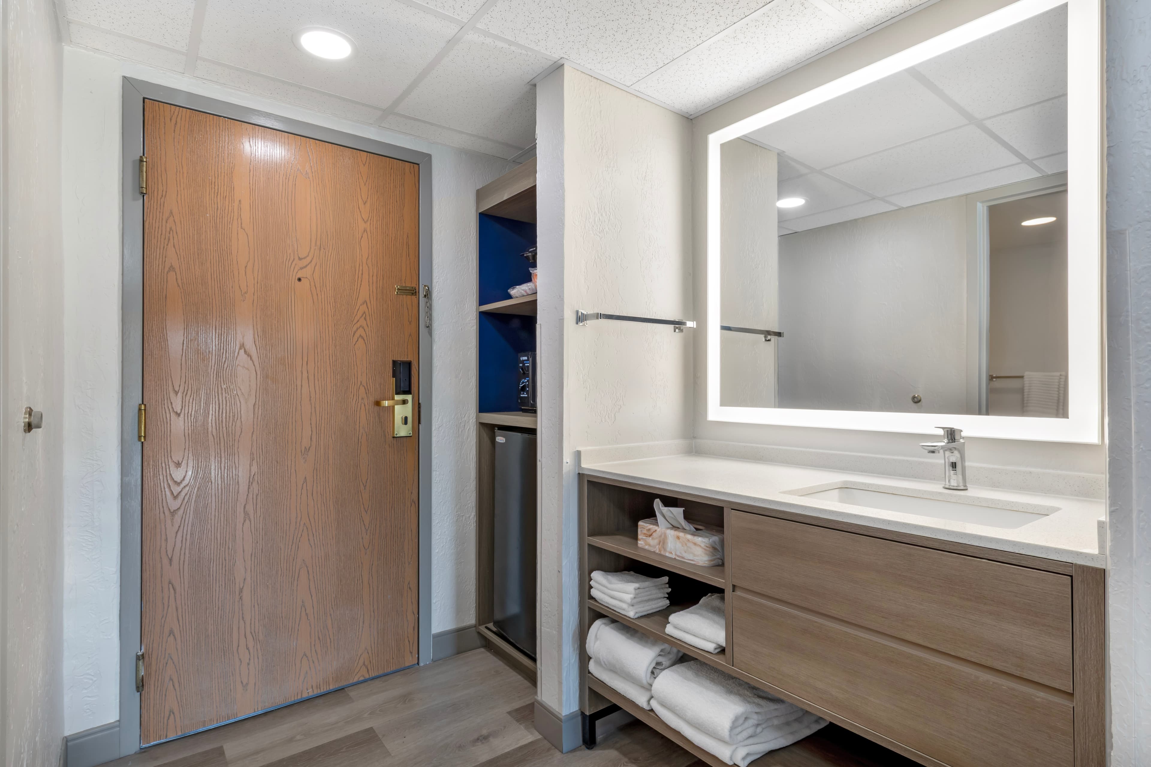 Comfort Inn West Hazleton - Image 5