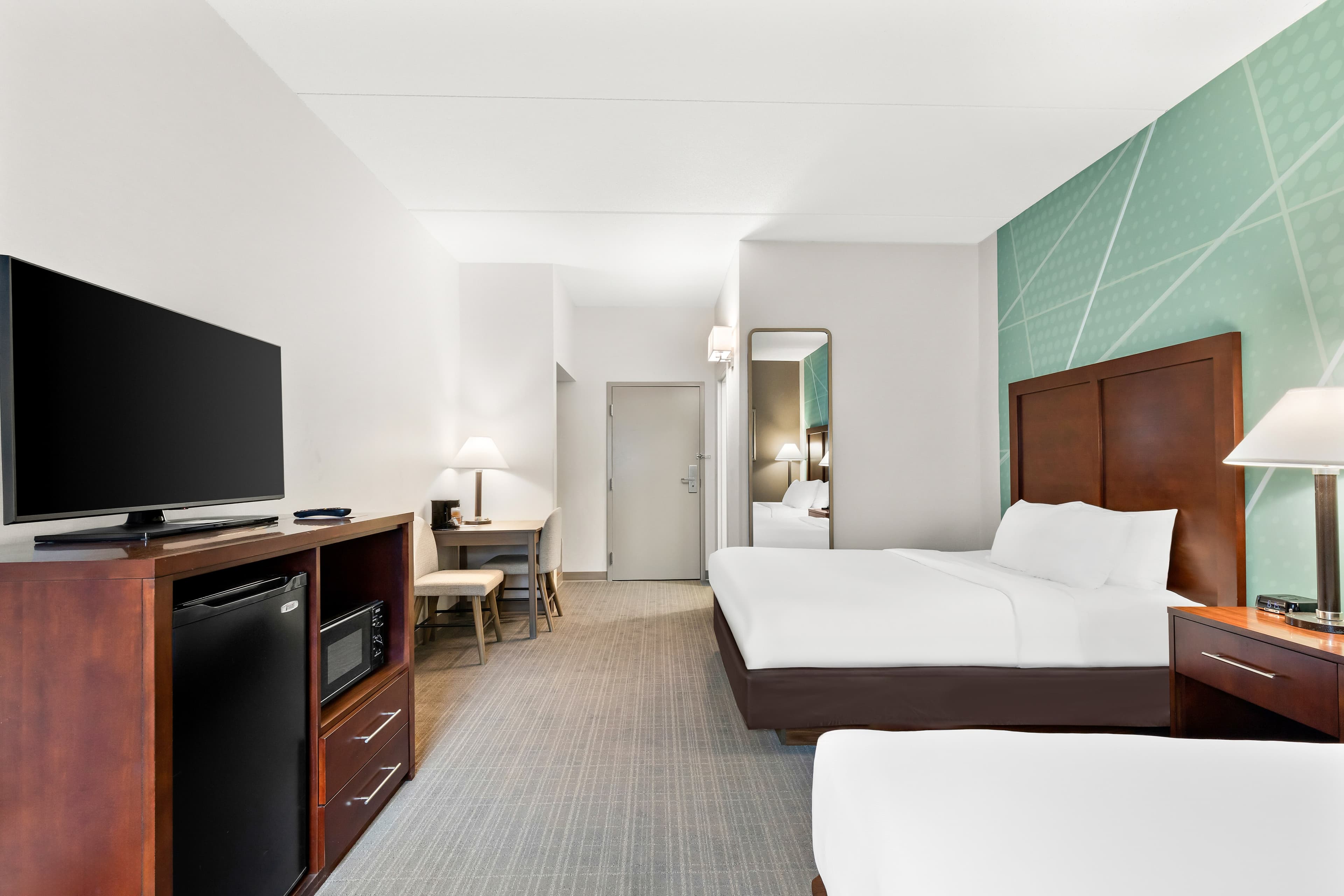 Comfort Inn Pocono Lakes Region - Image 3