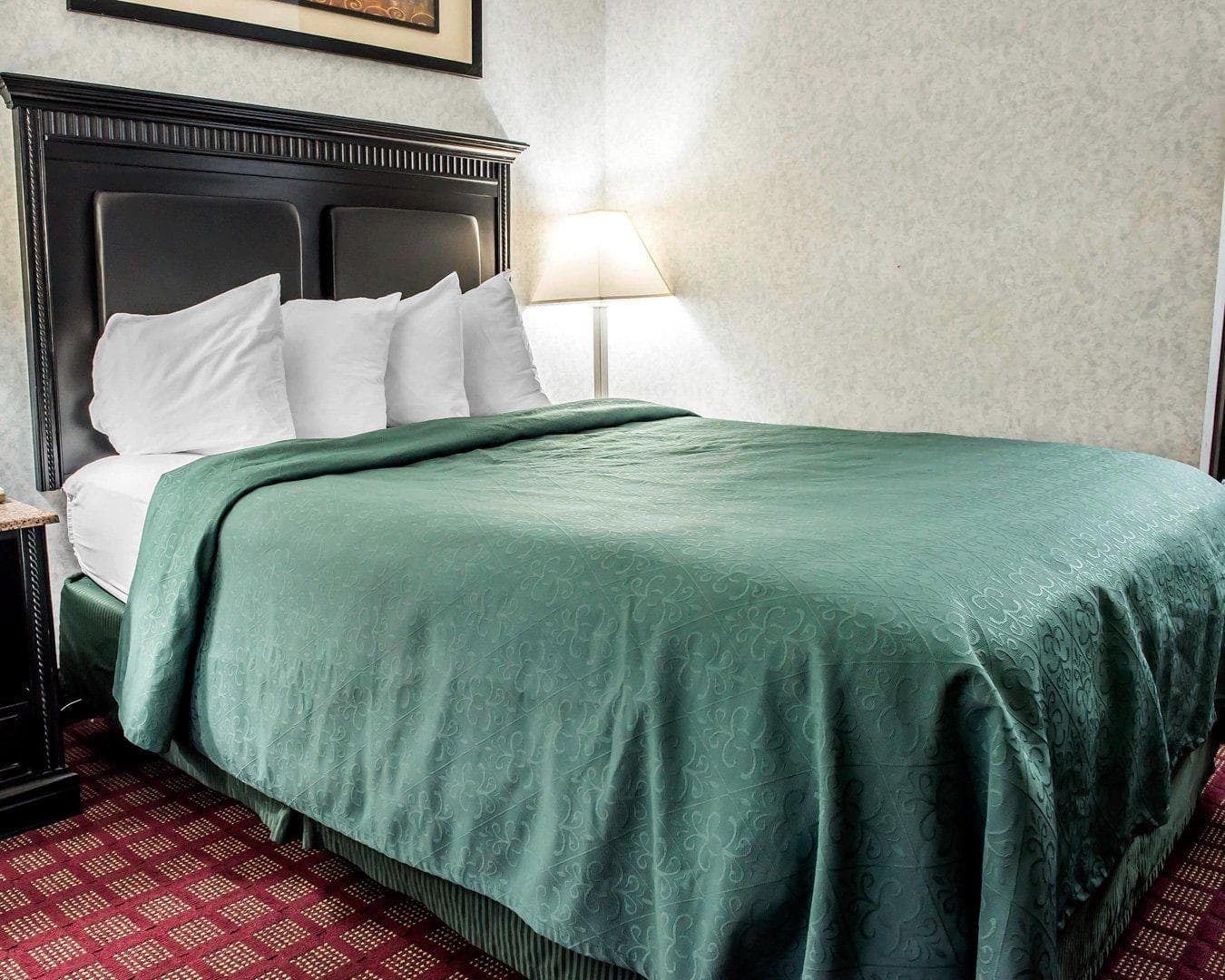Quality Inn & Suites Gibsonia - Pittsburgh North - Image 3
