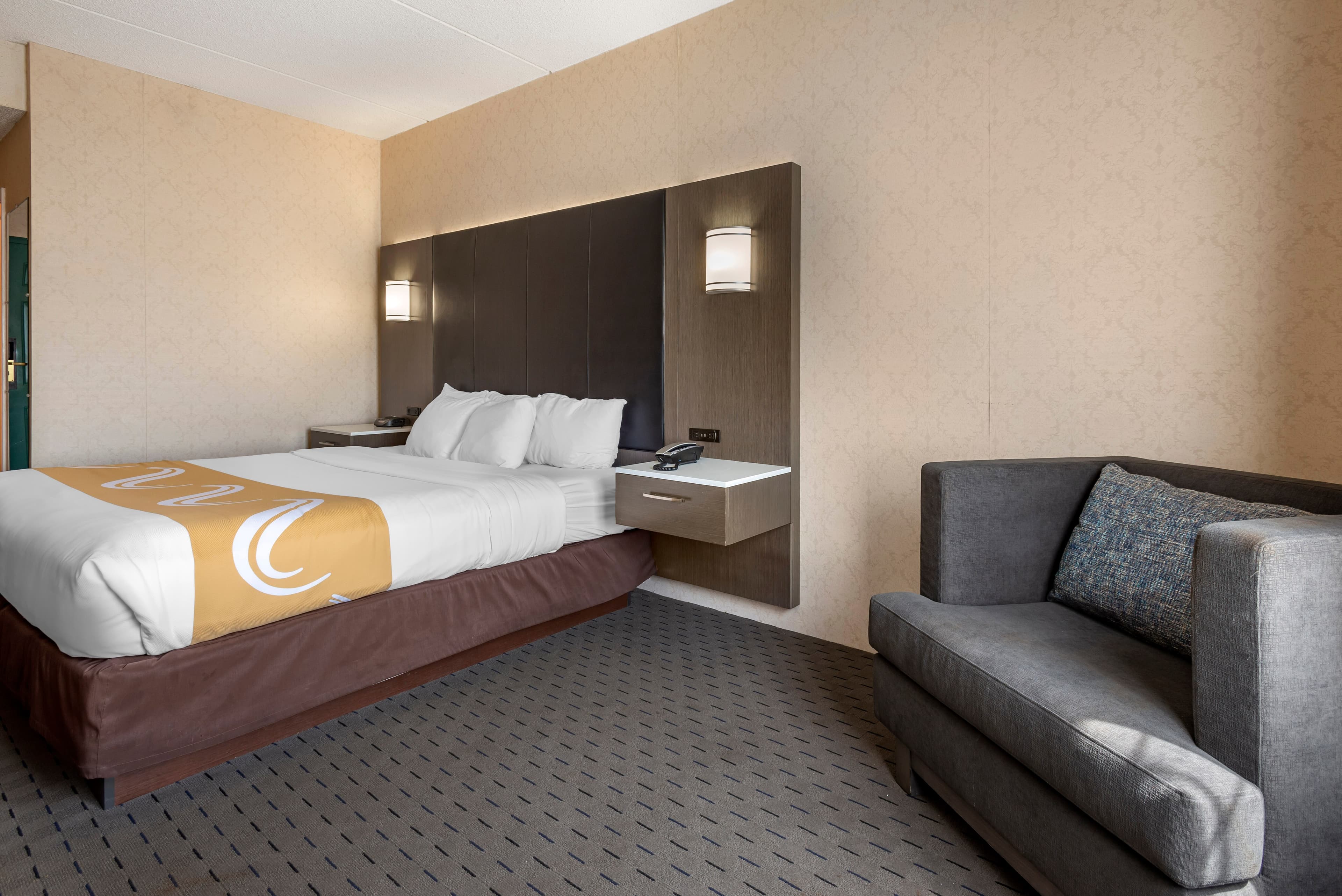 Quality Inn Montgomeryville-Philadelphia — 8