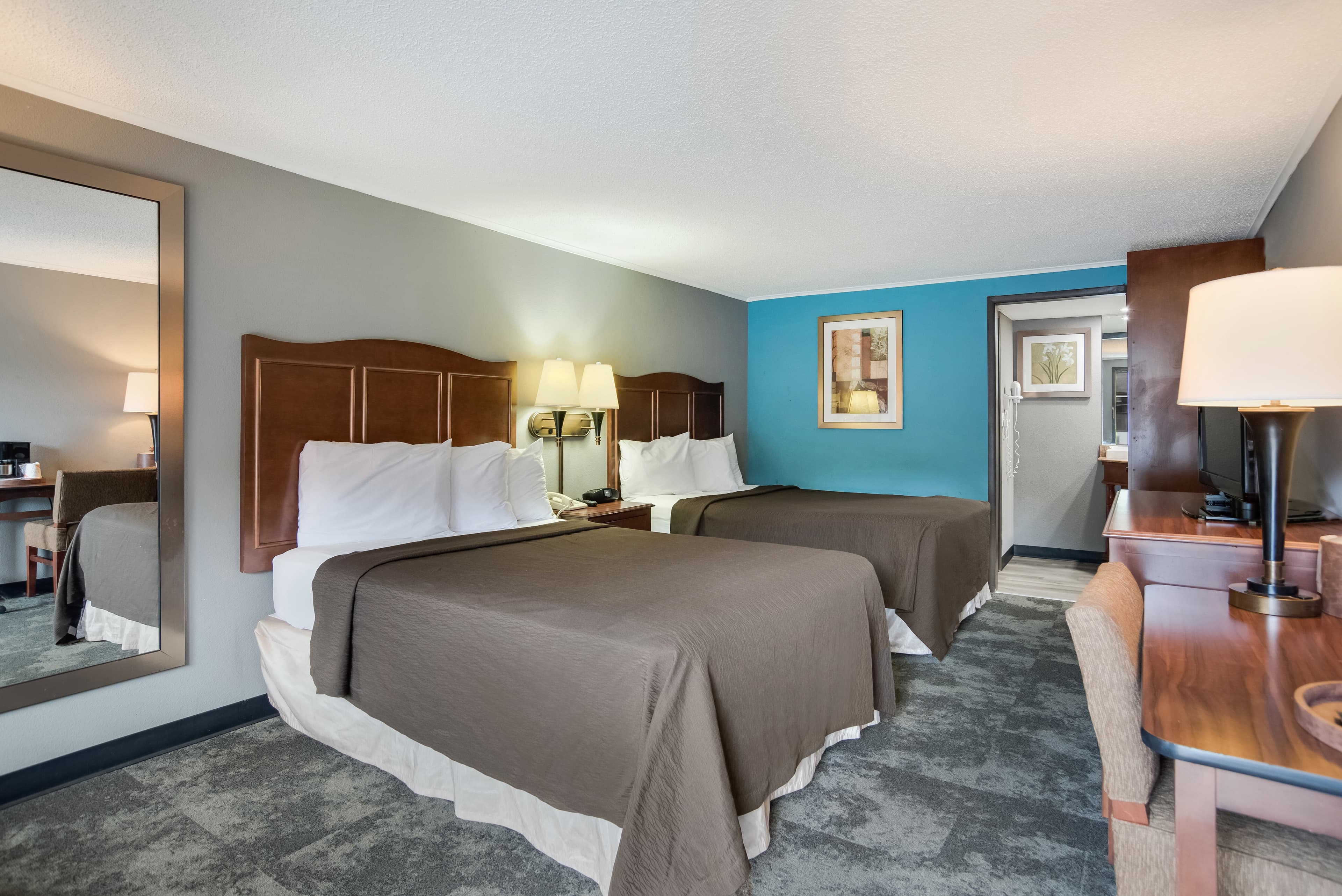 Rodeway Inn Carlisle North - Image 2