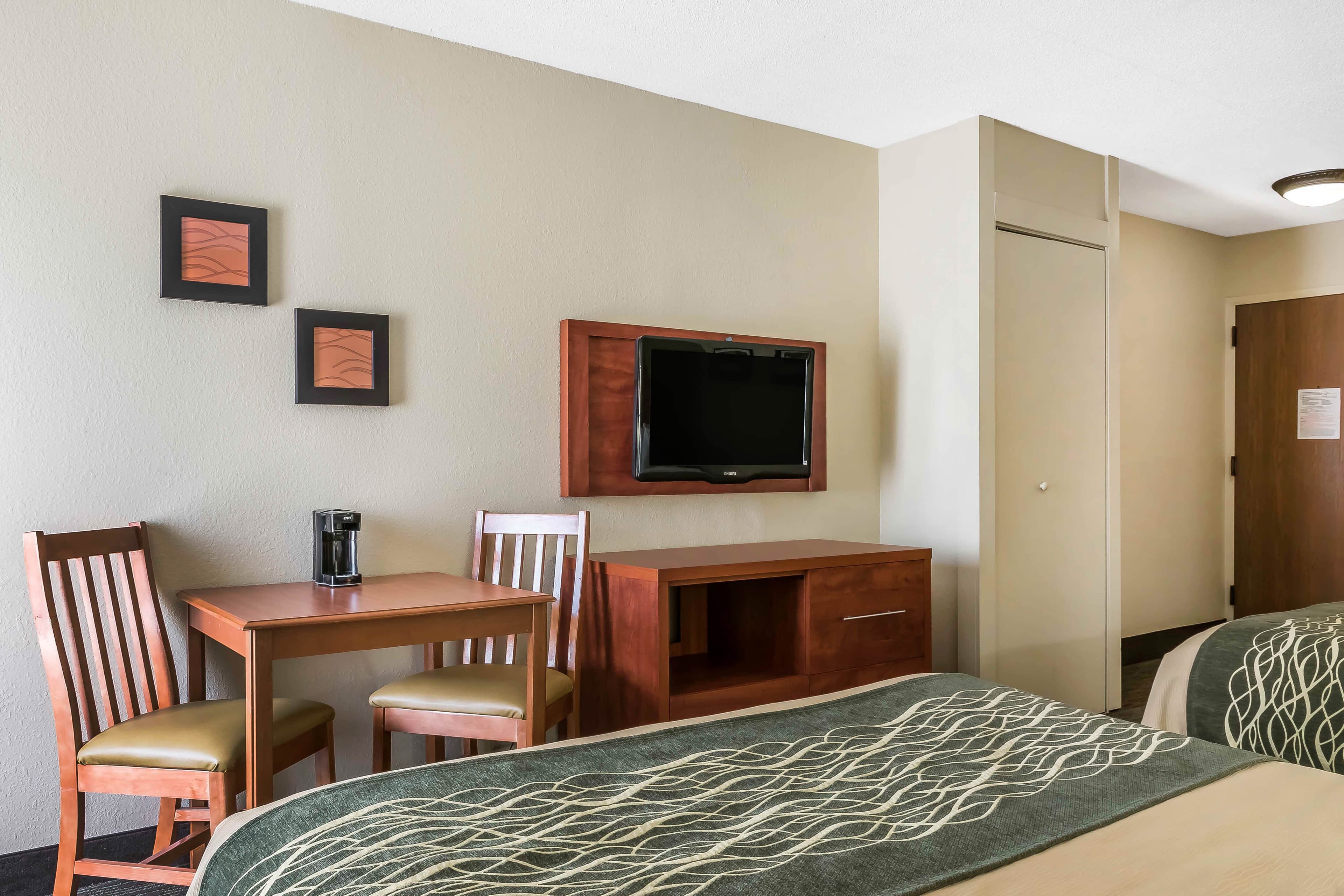 Comfort Inn Pine Grove I-81 Hershey Area — 13