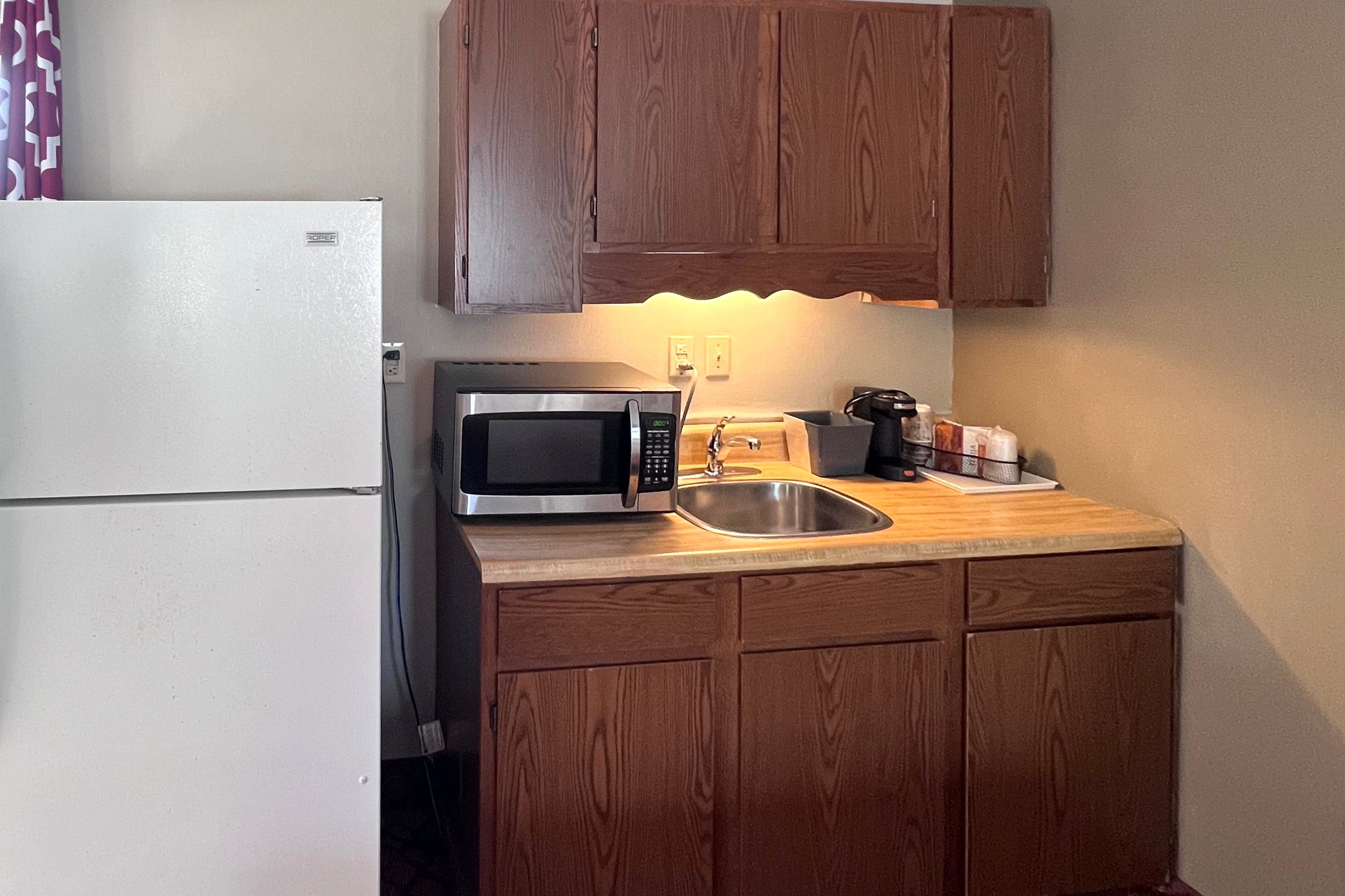 Rodeway Inn and Suites Hershey Chocolate Avenue — 12