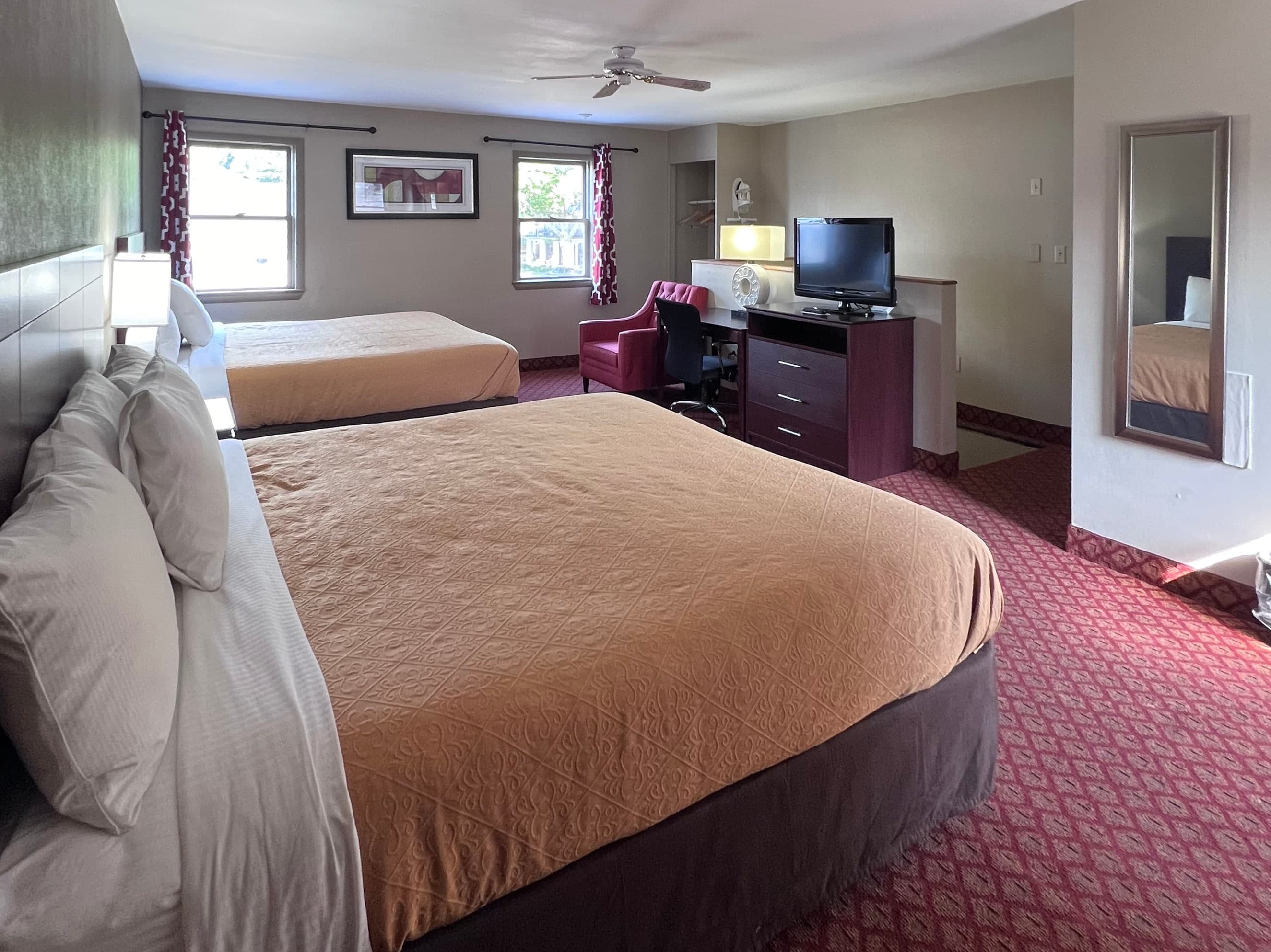 Rodeway Inn and Suites Hershey Chocolate Avenue — 11