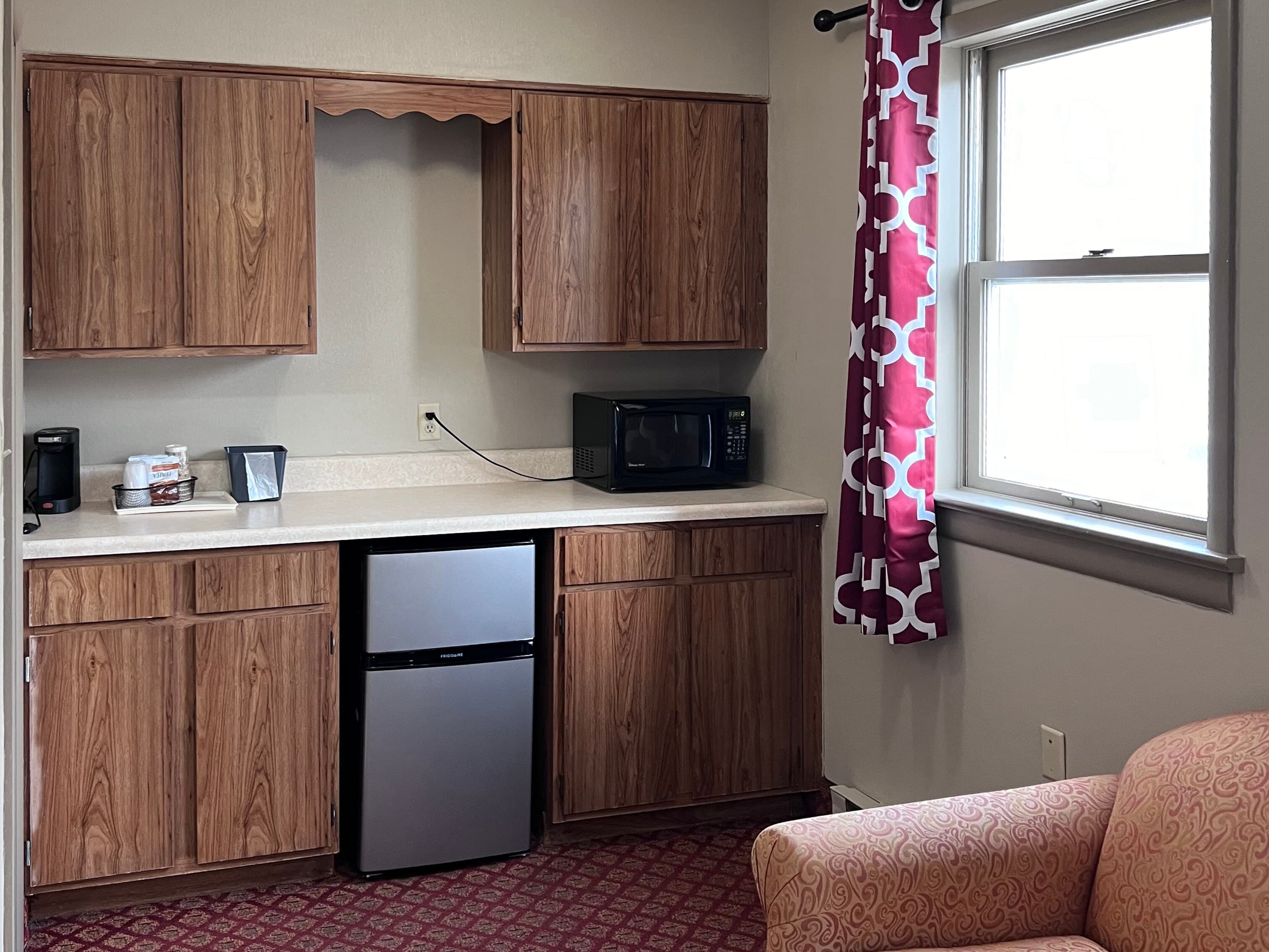 Rodeway Inn and Suites Hershey Chocolate Avenue — 8