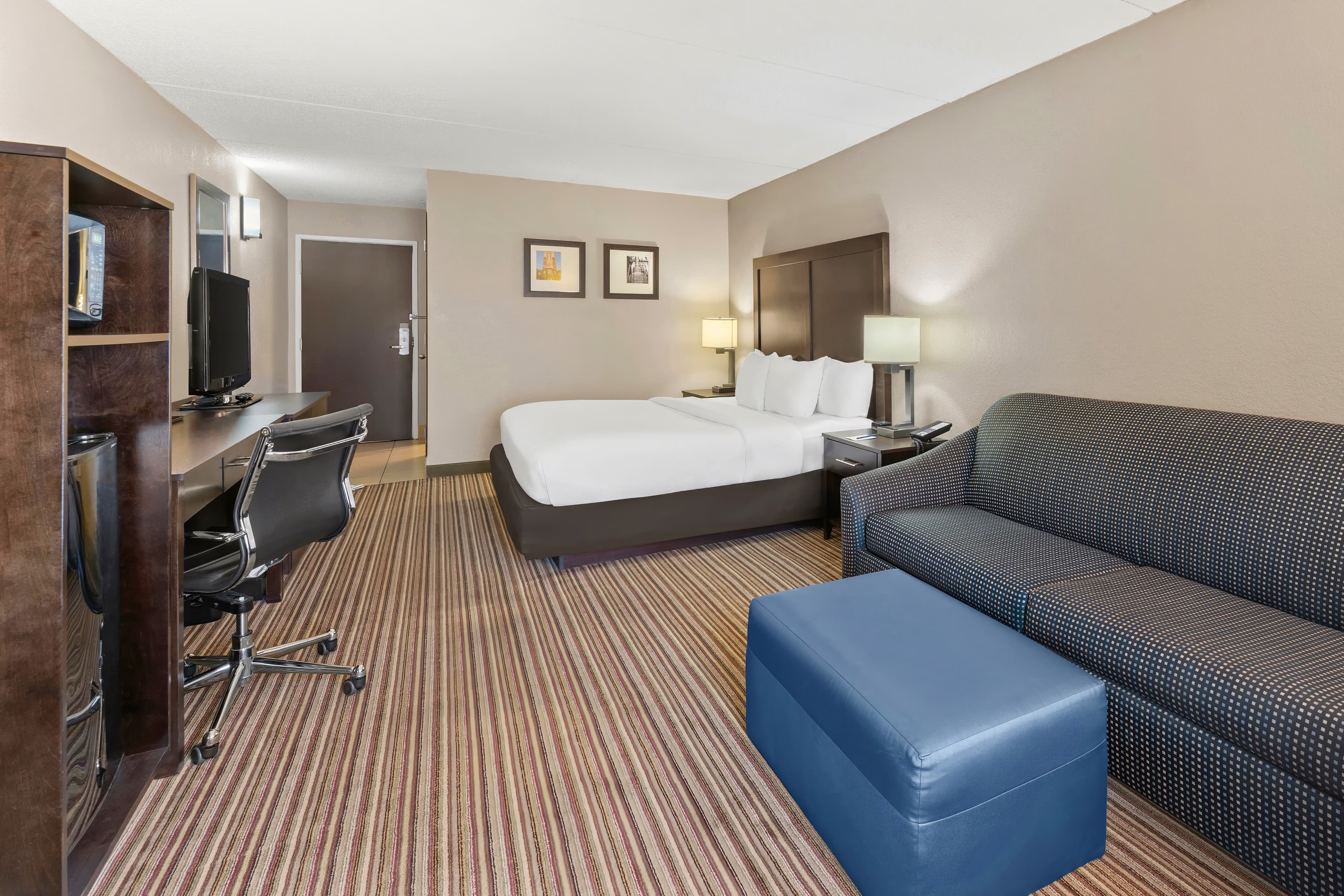 Comfort Inn Lehigh Valley West — 23
