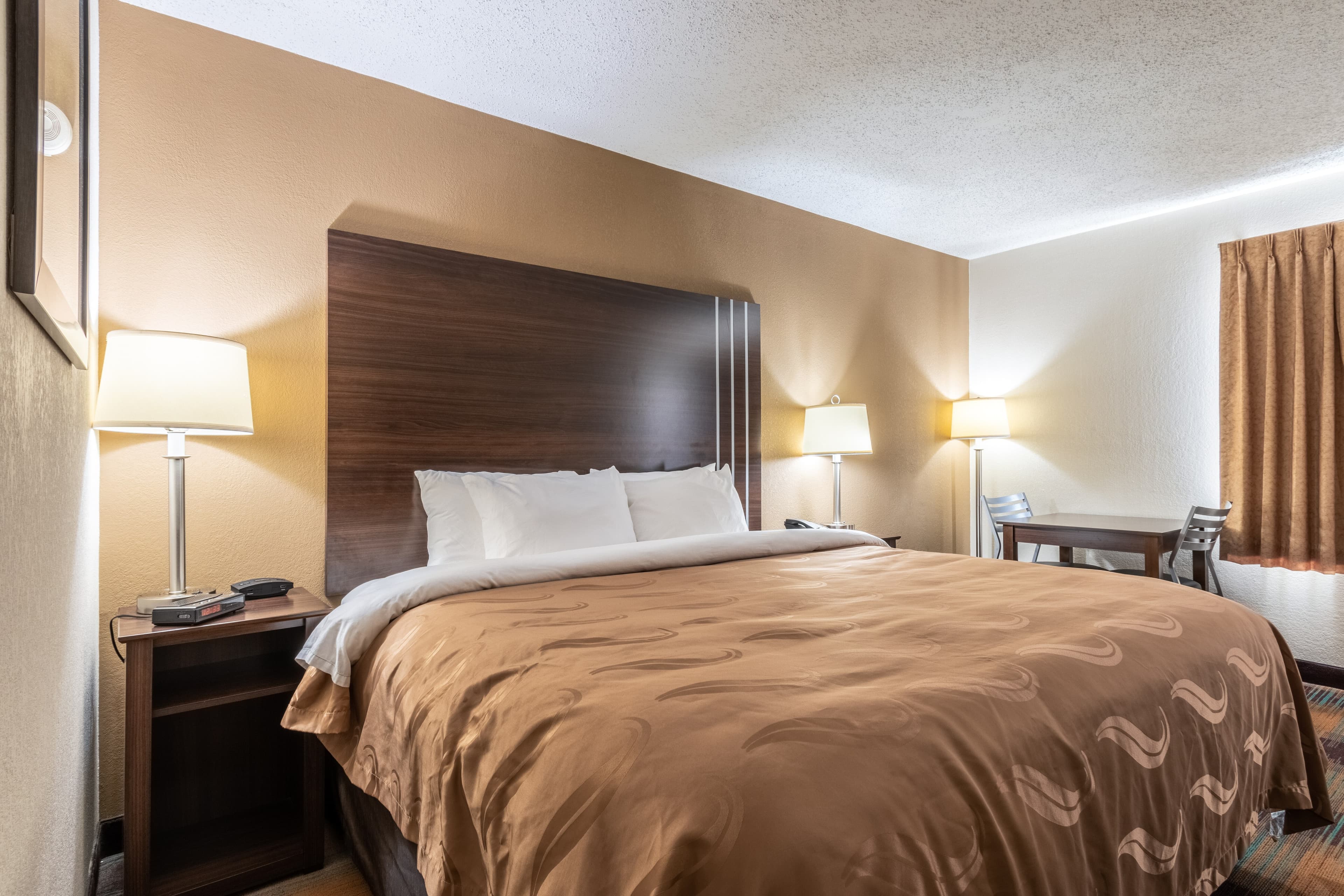 Quality Inn Bloomsburg - Image 2