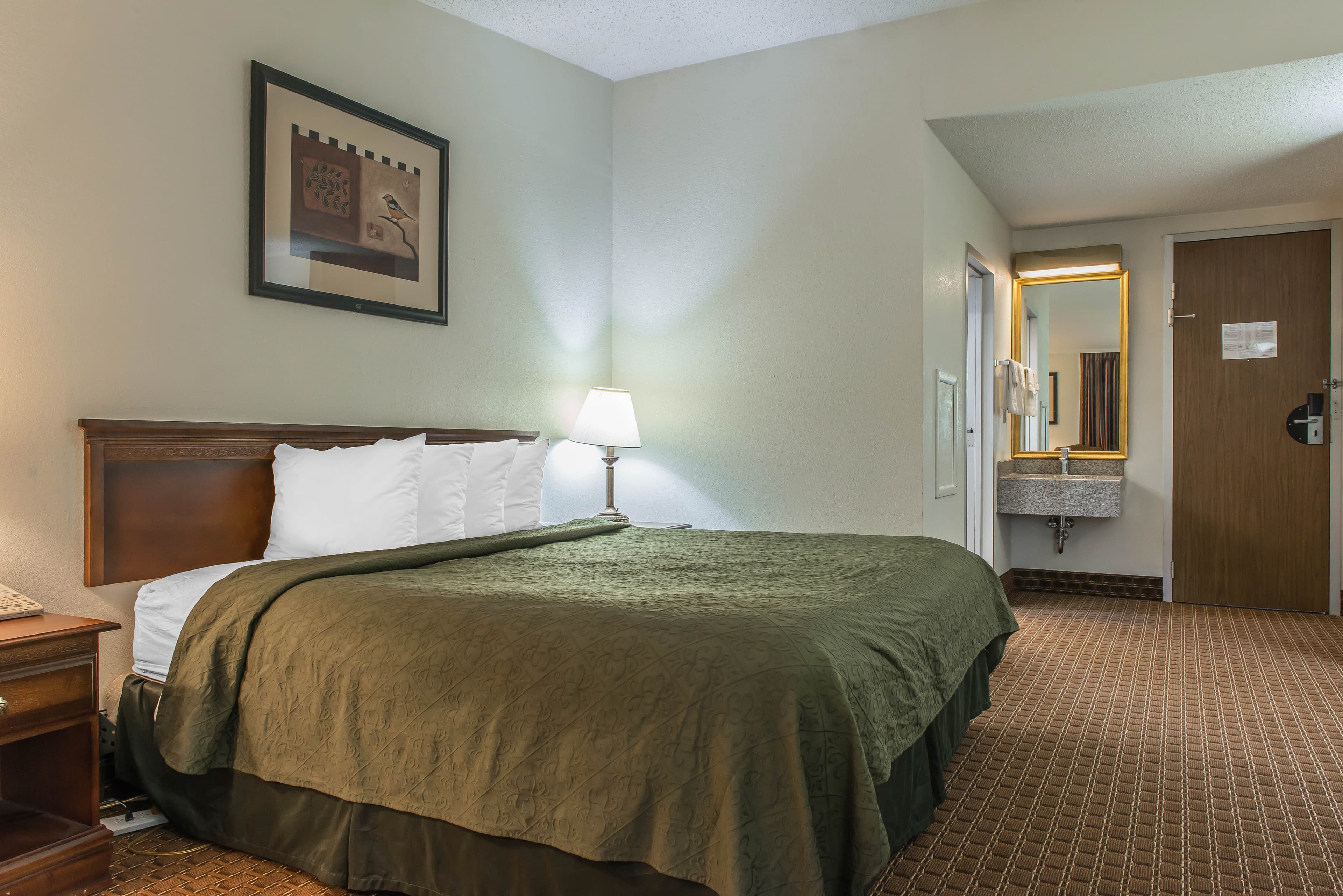 Rodeway Inn Brookville - Image 4