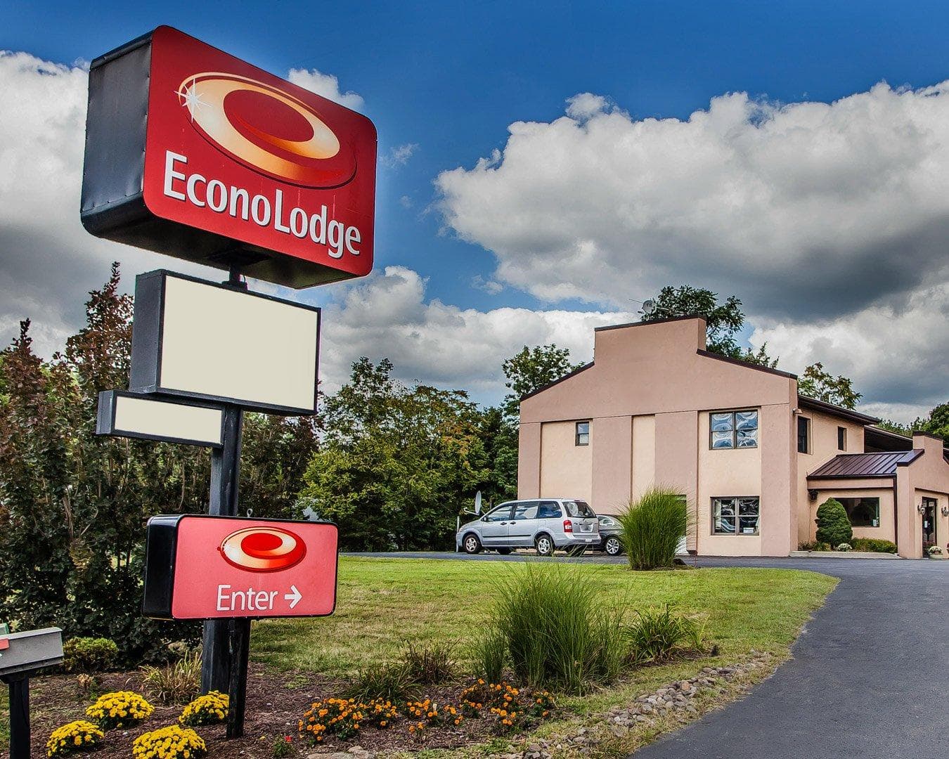 Econo Lodge Douglassville-Pottstown - Image 1
