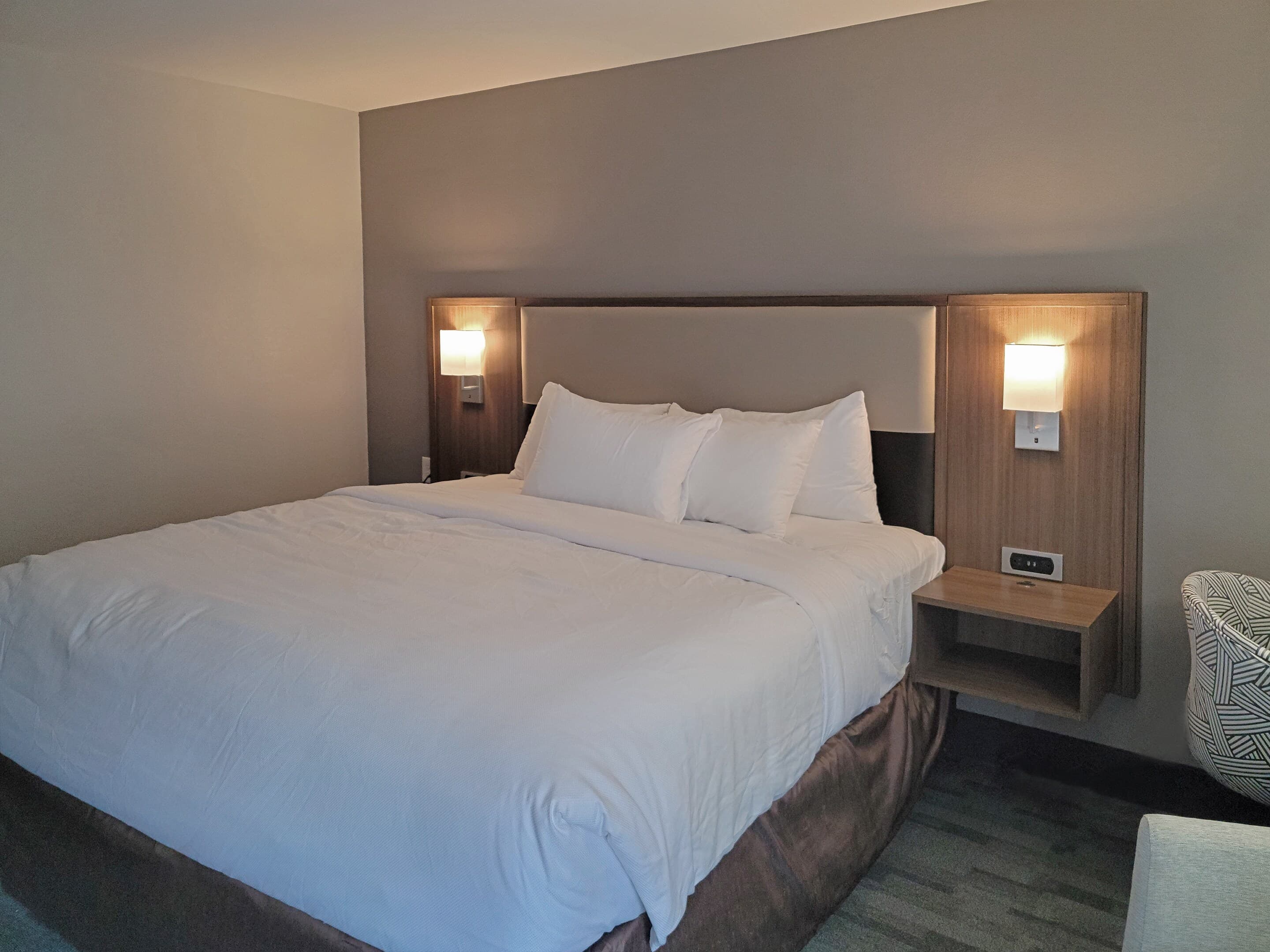 Comfort Inn & Suites Wyomissing/Reading — 15