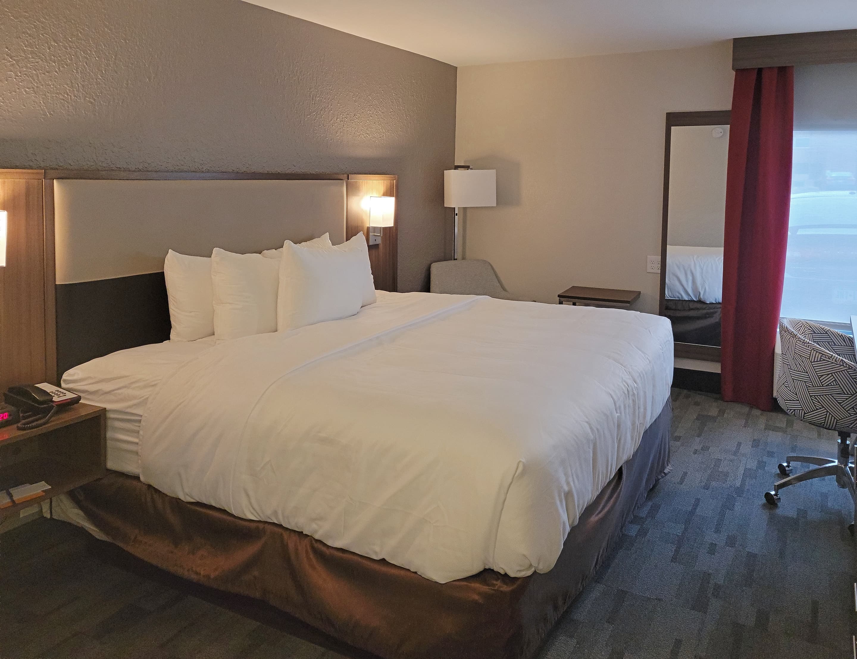 Comfort Inn & Suites Wyomissing/Reading - Image 5