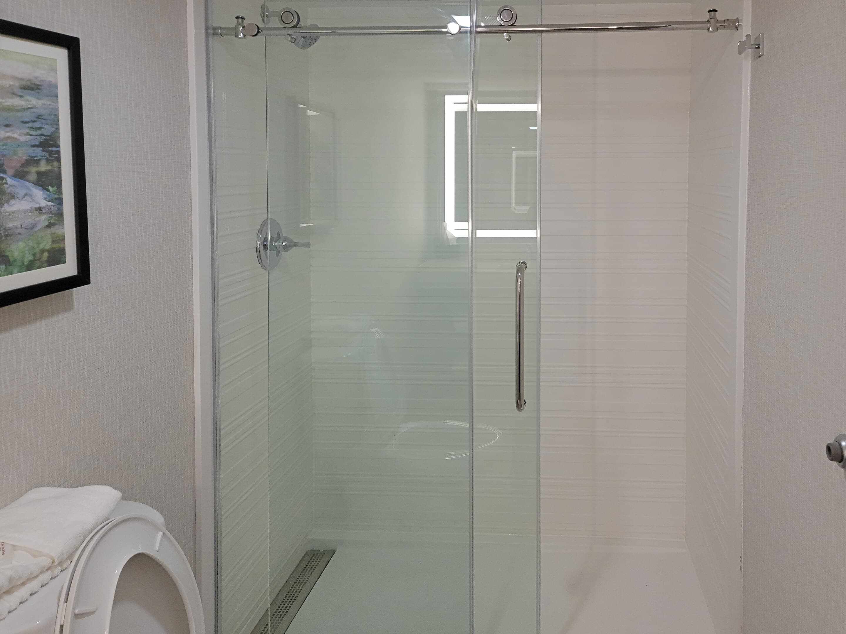 Comfort Inn & Suites Wyomissing/Reading — 13