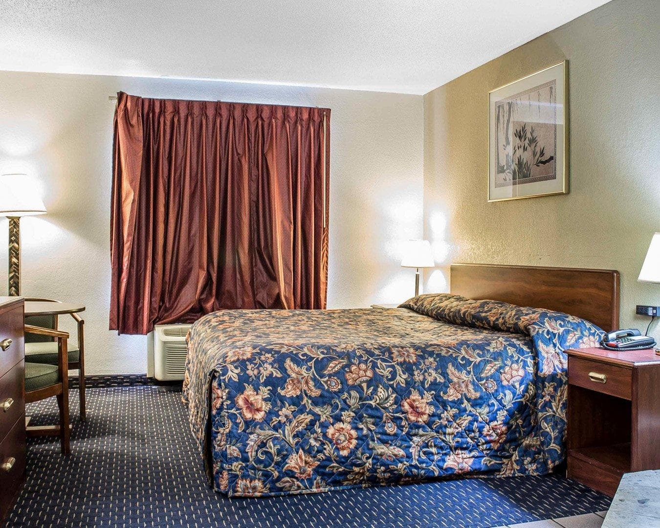 Econo Lodge Scranton near Montage Mountain — 10