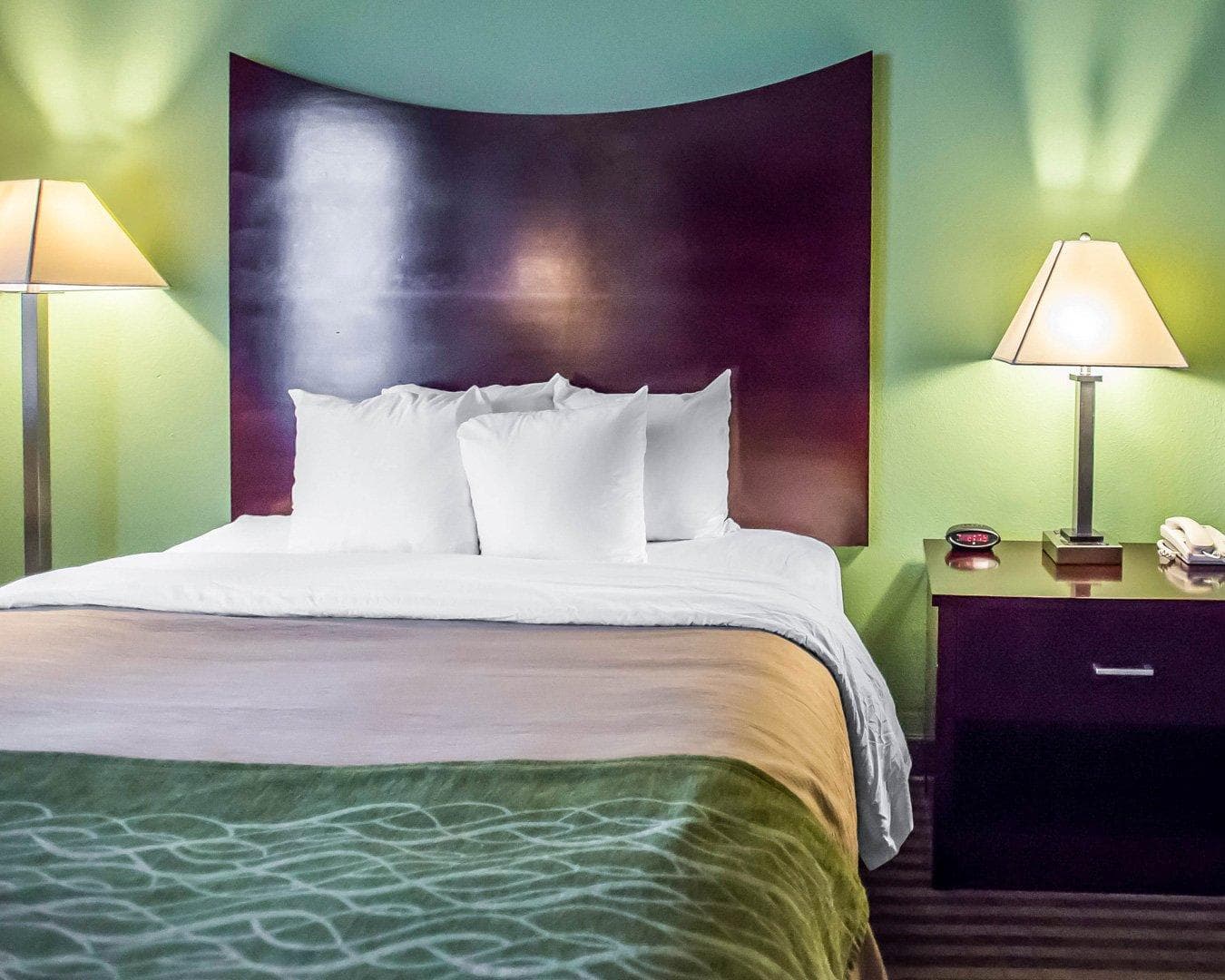 Quality Inn Mill Hall - Lamar - Image 2