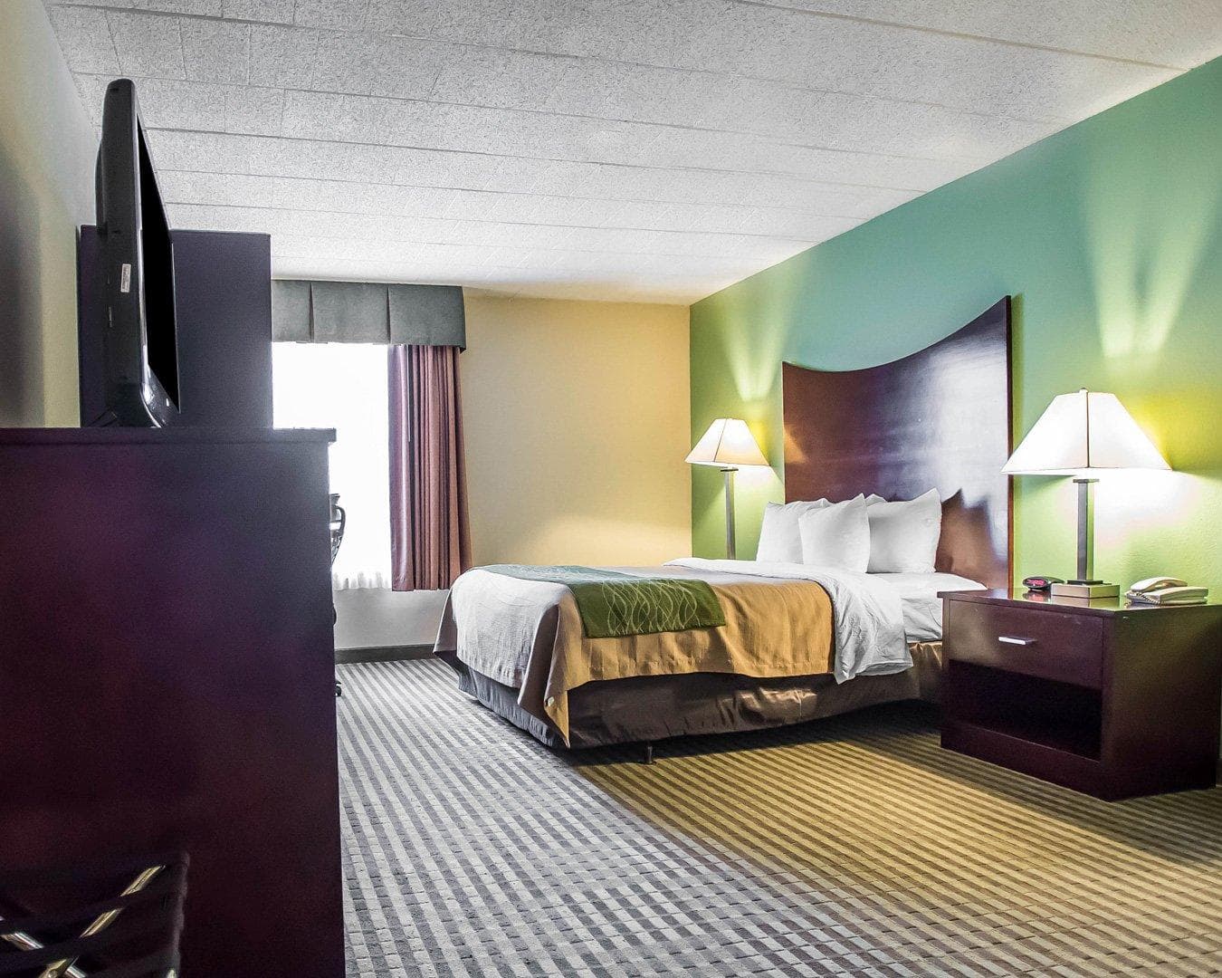 Quality Inn Mill Hall - Lamar - Image 5