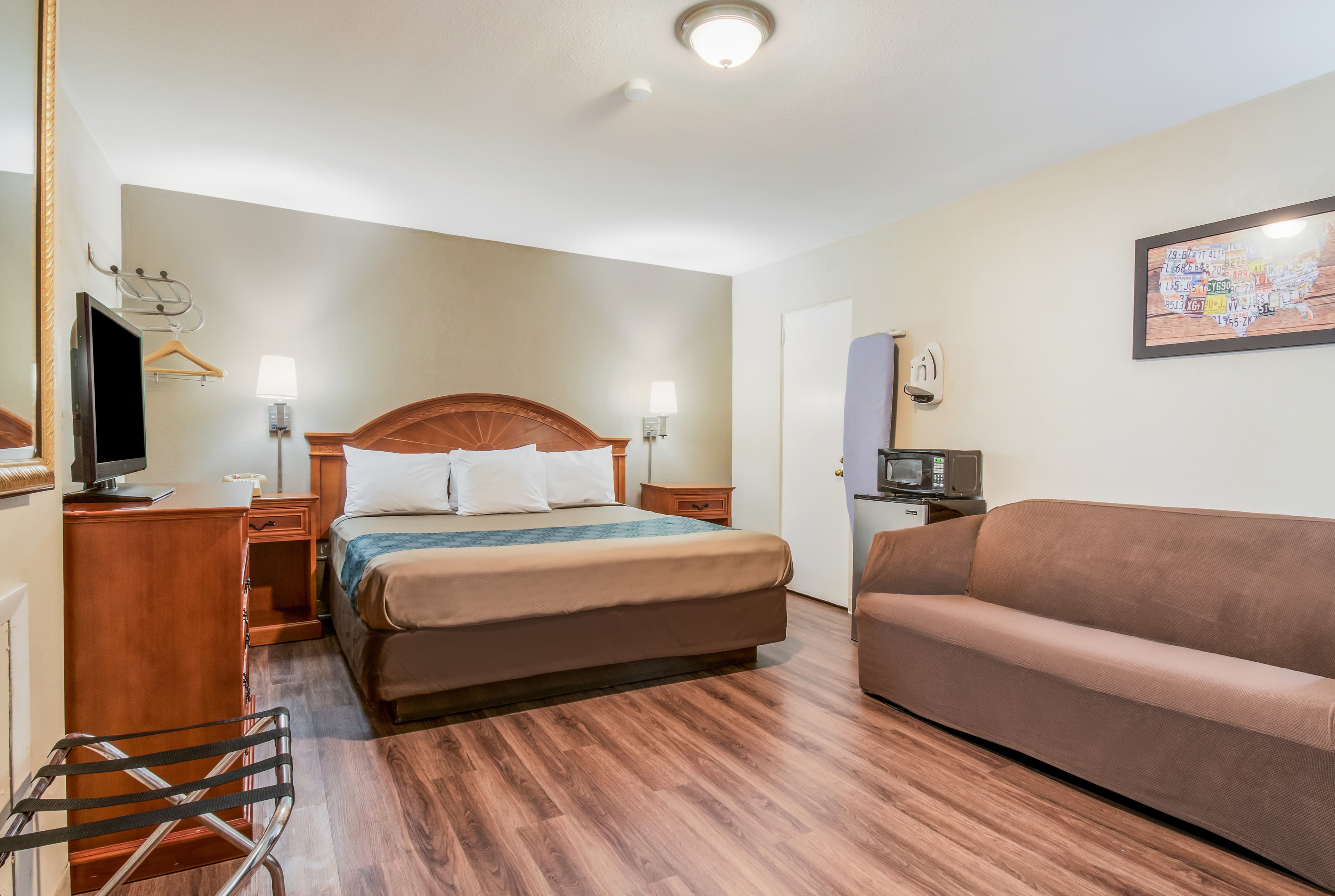 Econo Lodge Mechanicsburg - Harrisburg West — 6