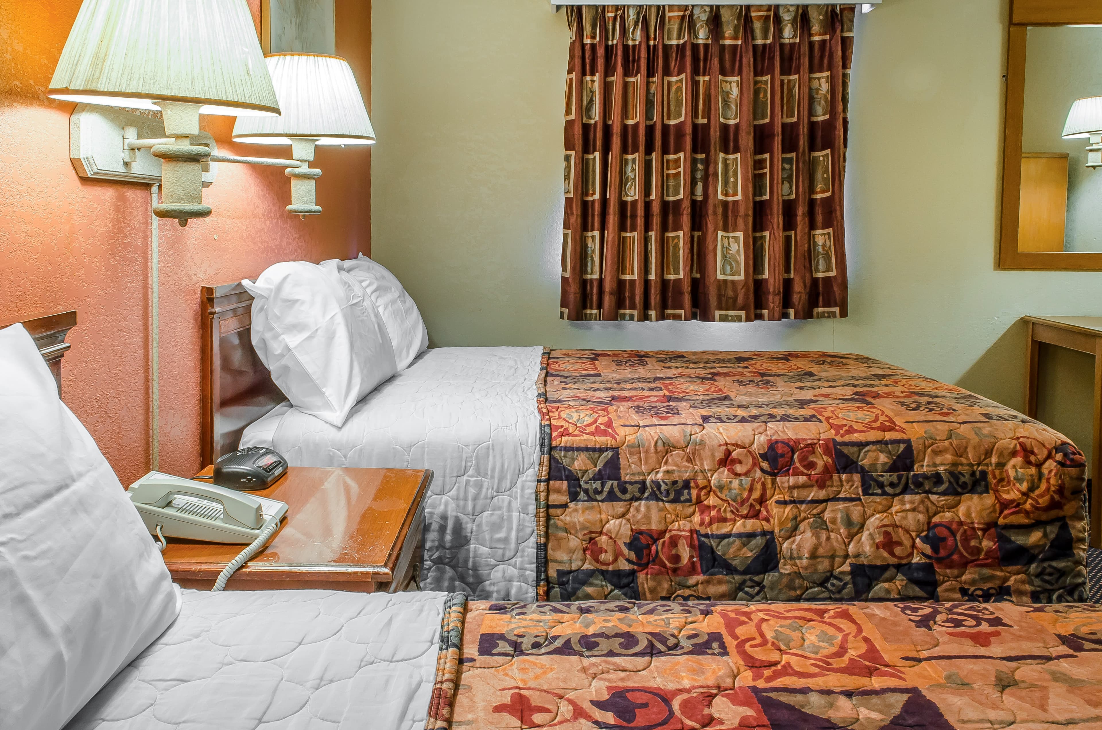Rodeway Inn Allentown South - Image 2