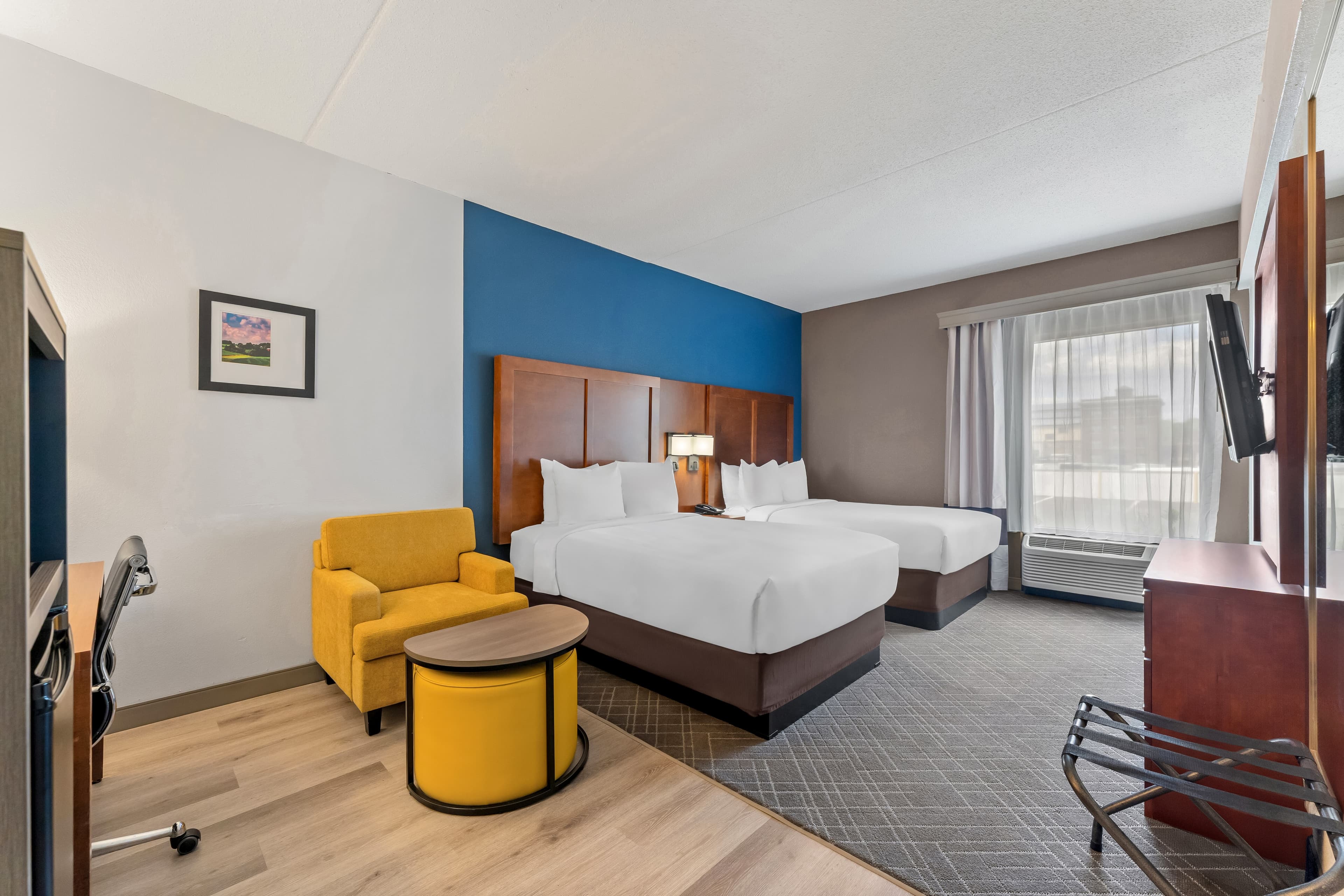 Comfort Suites Bethlehem Near Lehigh University and LVI Airport — 9
