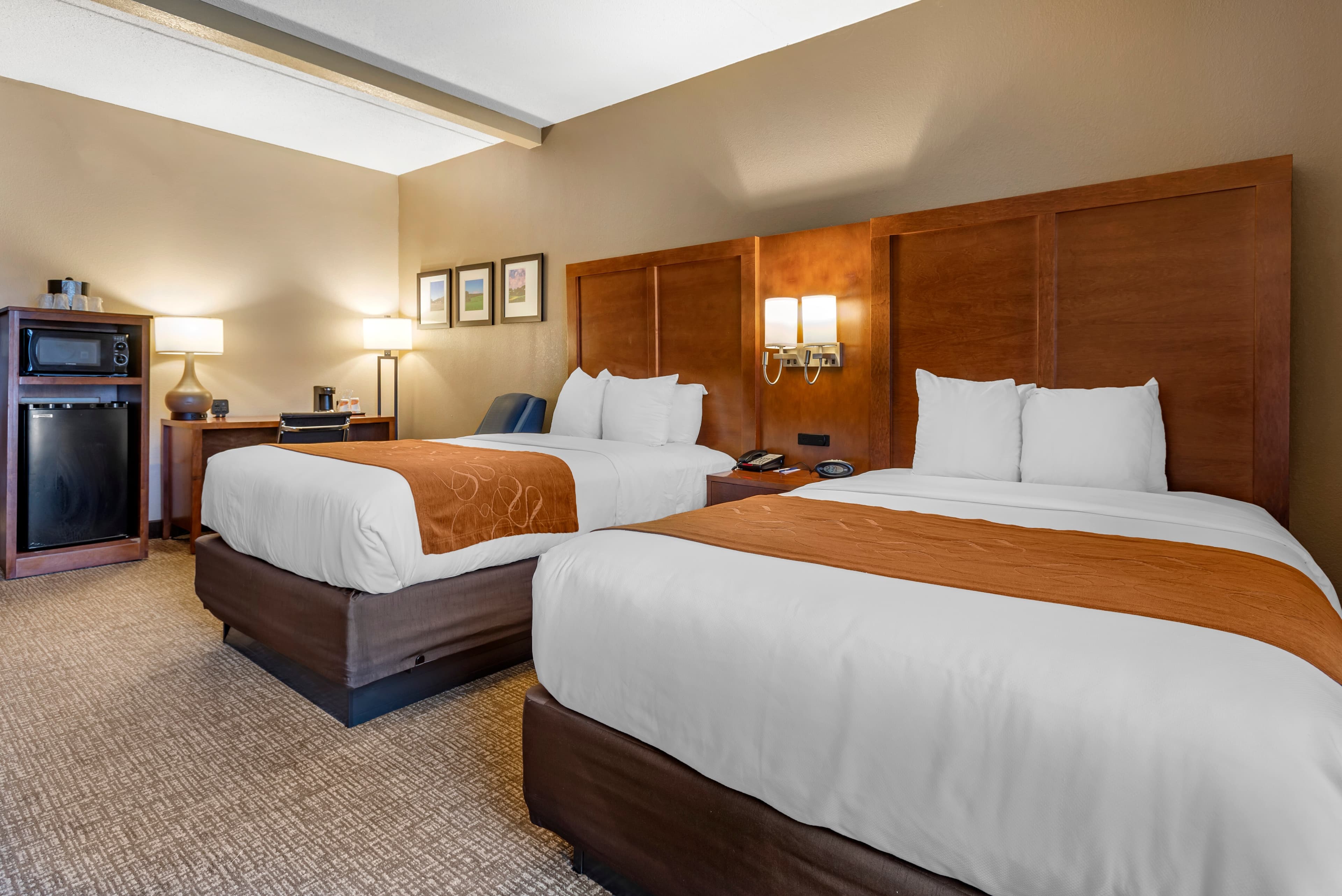 Comfort Suites Bethlehem Near Lehigh University and LVI Airport — 9