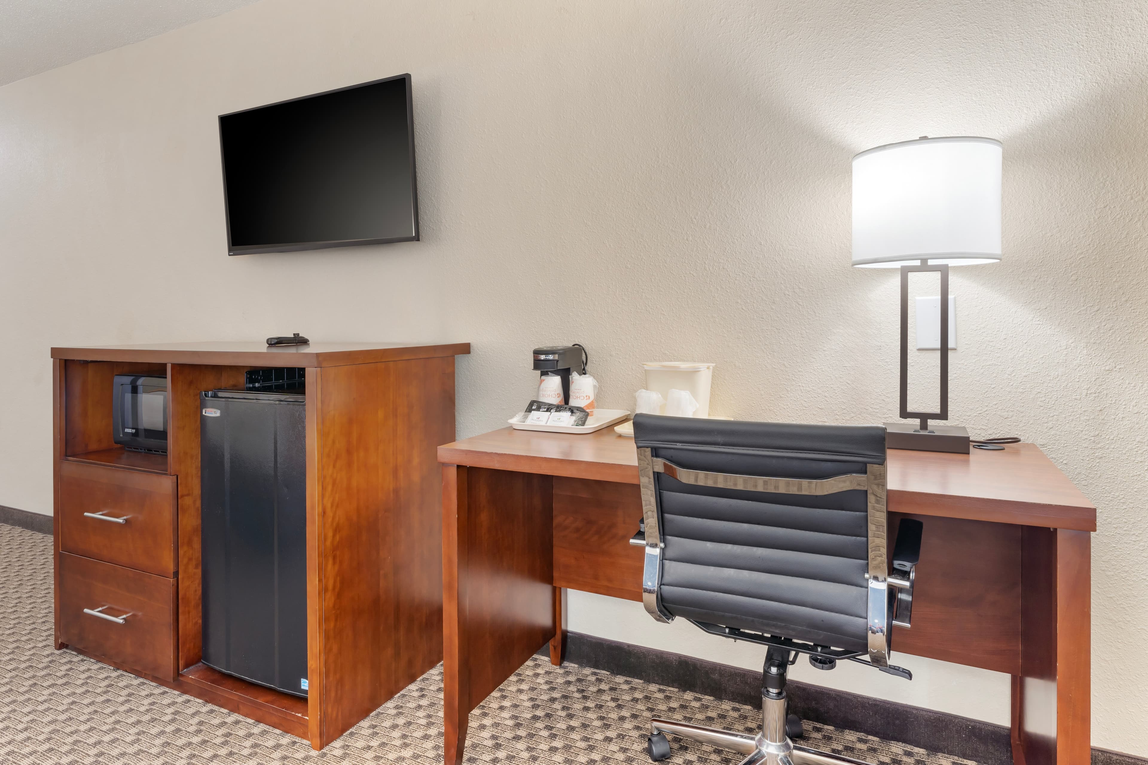 Comfort Inn Ebensburg - Image 4