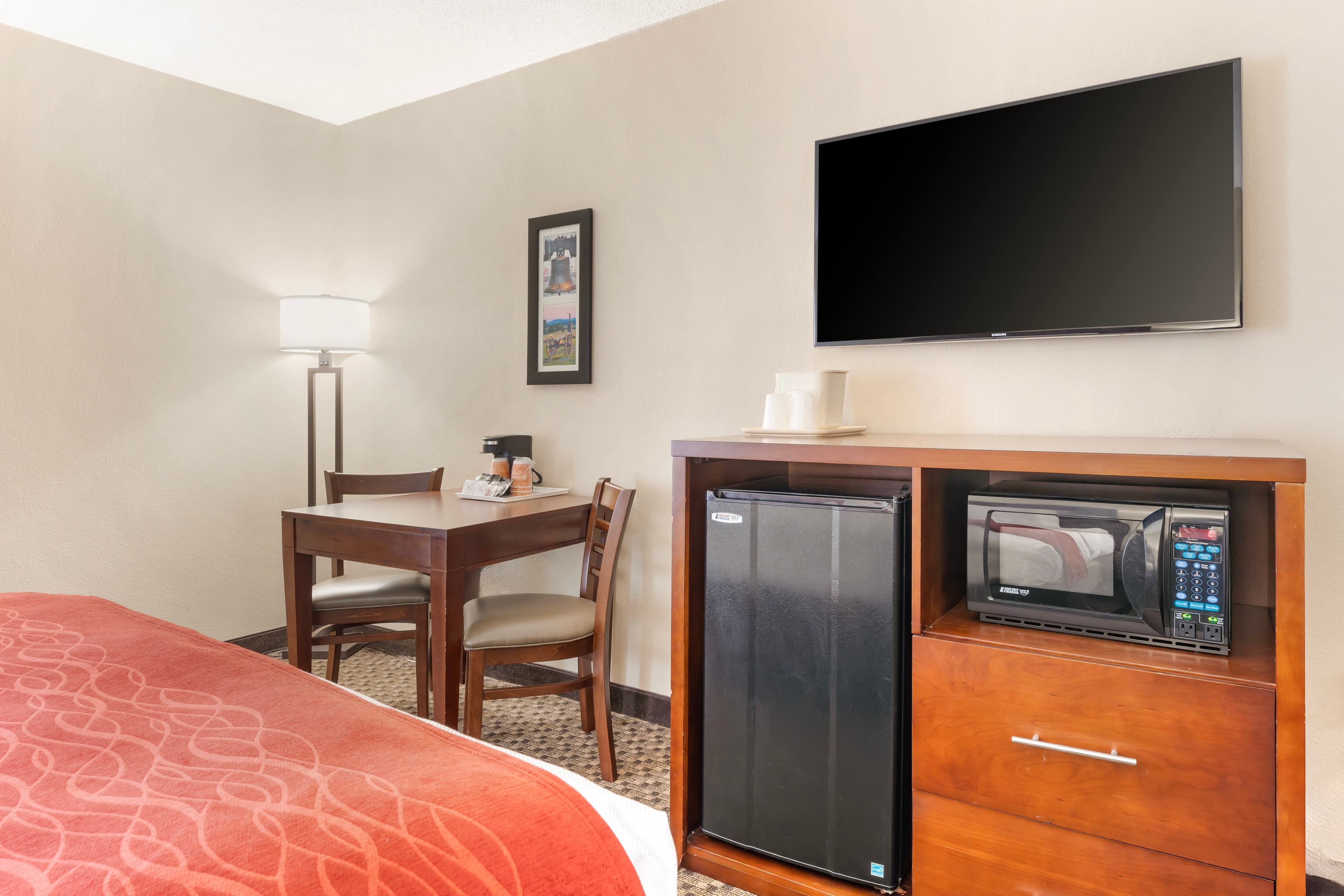Comfort Inn Ebensburg — 7