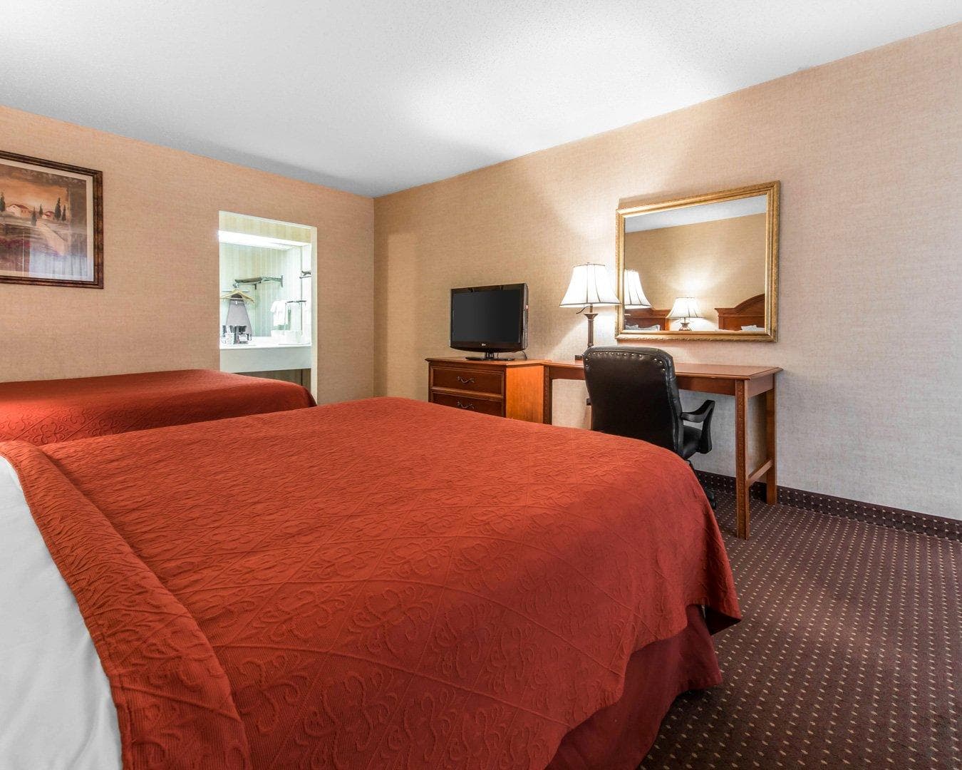 Quality Inn & Suites Erie near Casino - Image 3