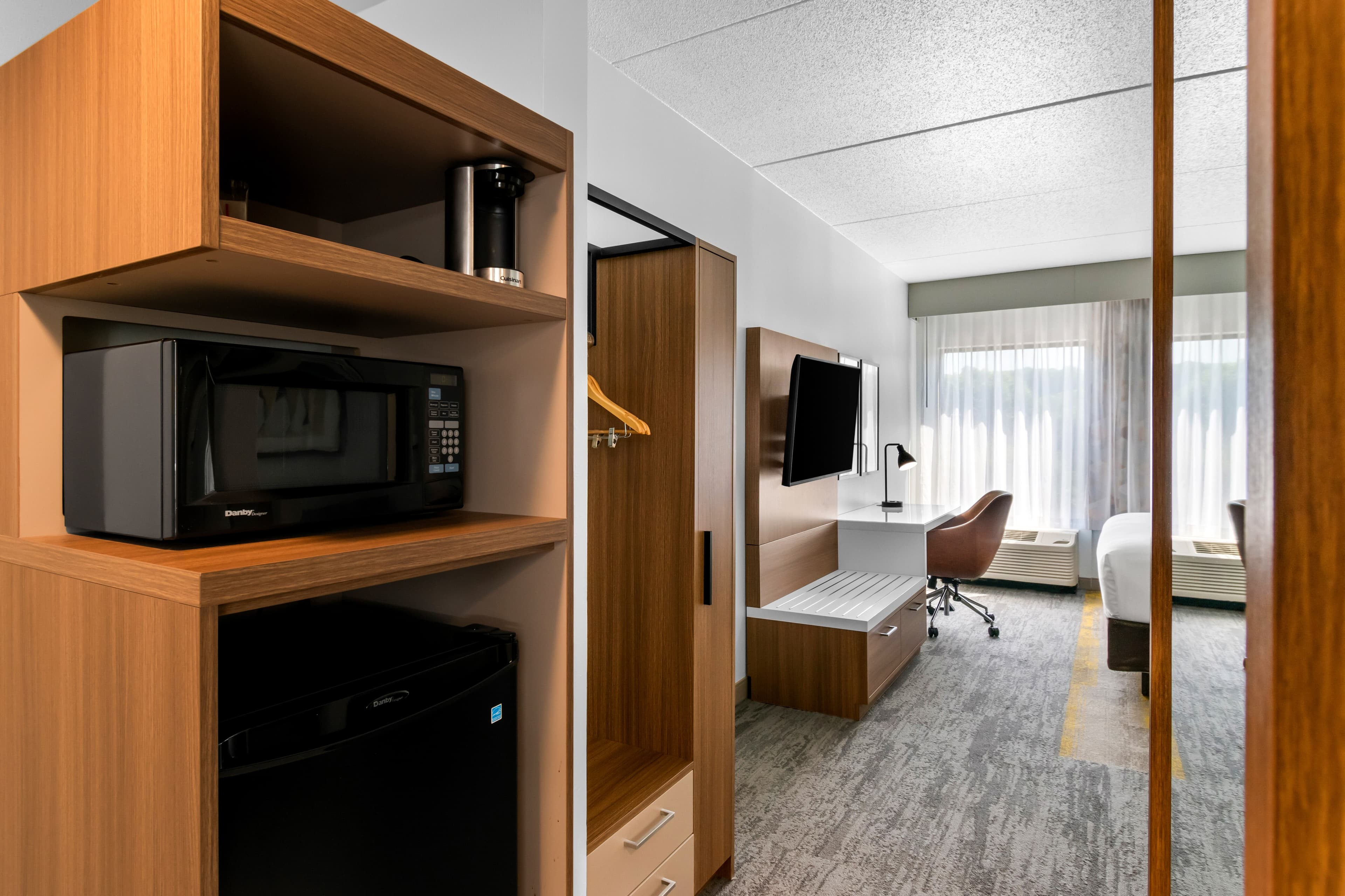 Comfort Inn & Suites York North - Image 4