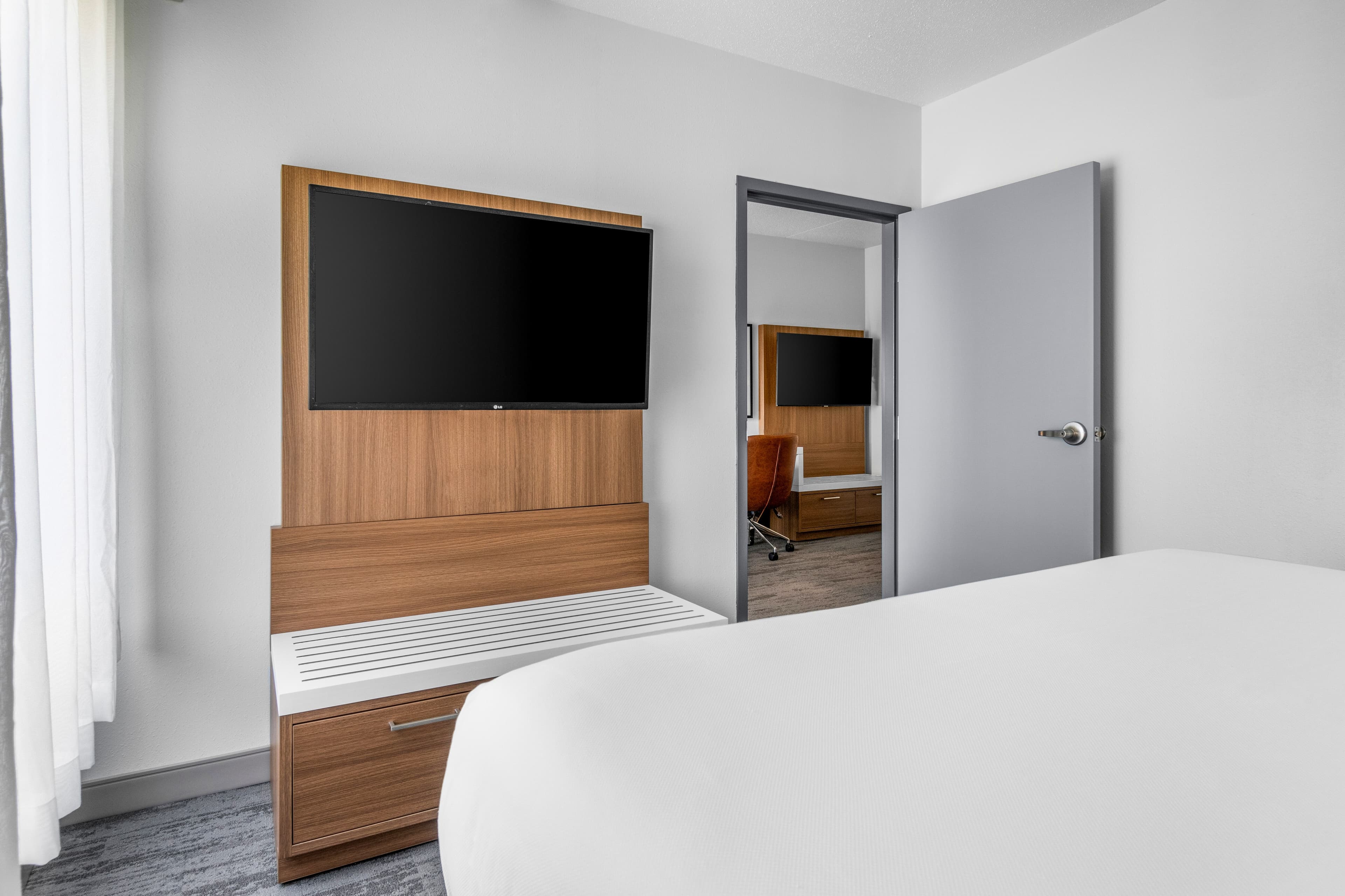 Comfort Inn & Suites York North — 21
