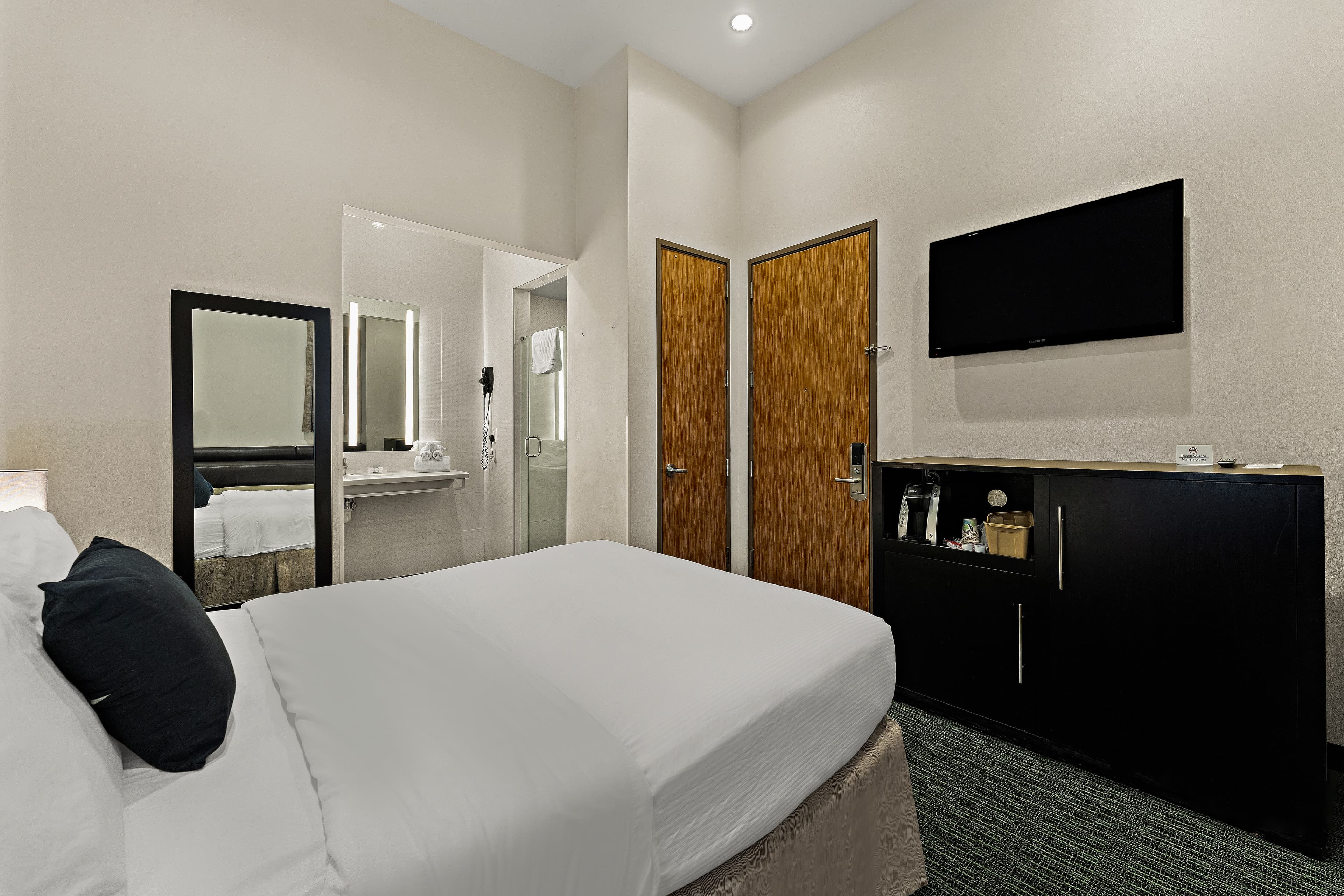 Quality Inn Philadelphia Center City — 9