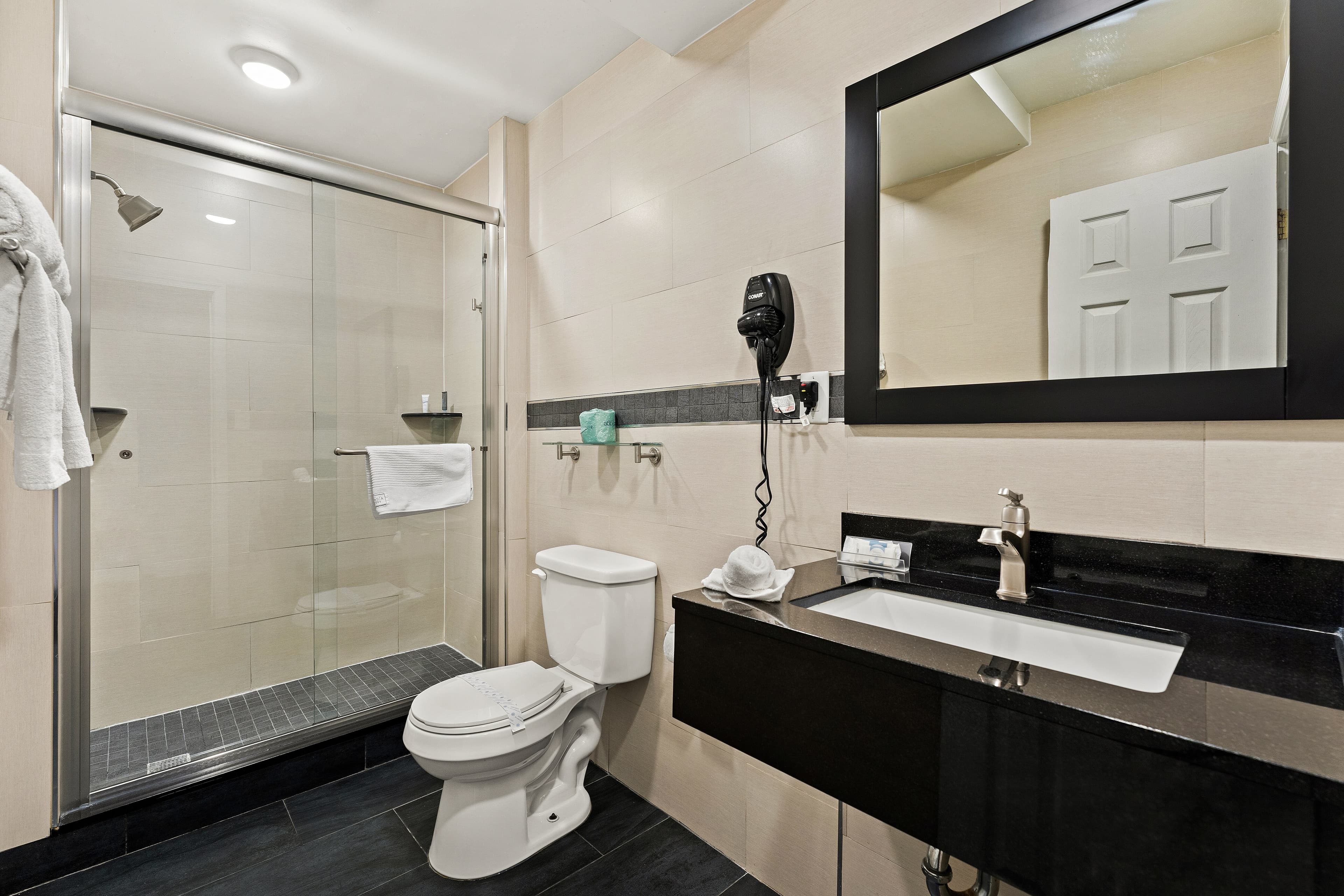 Quality Inn Philadelphia Center City — 17