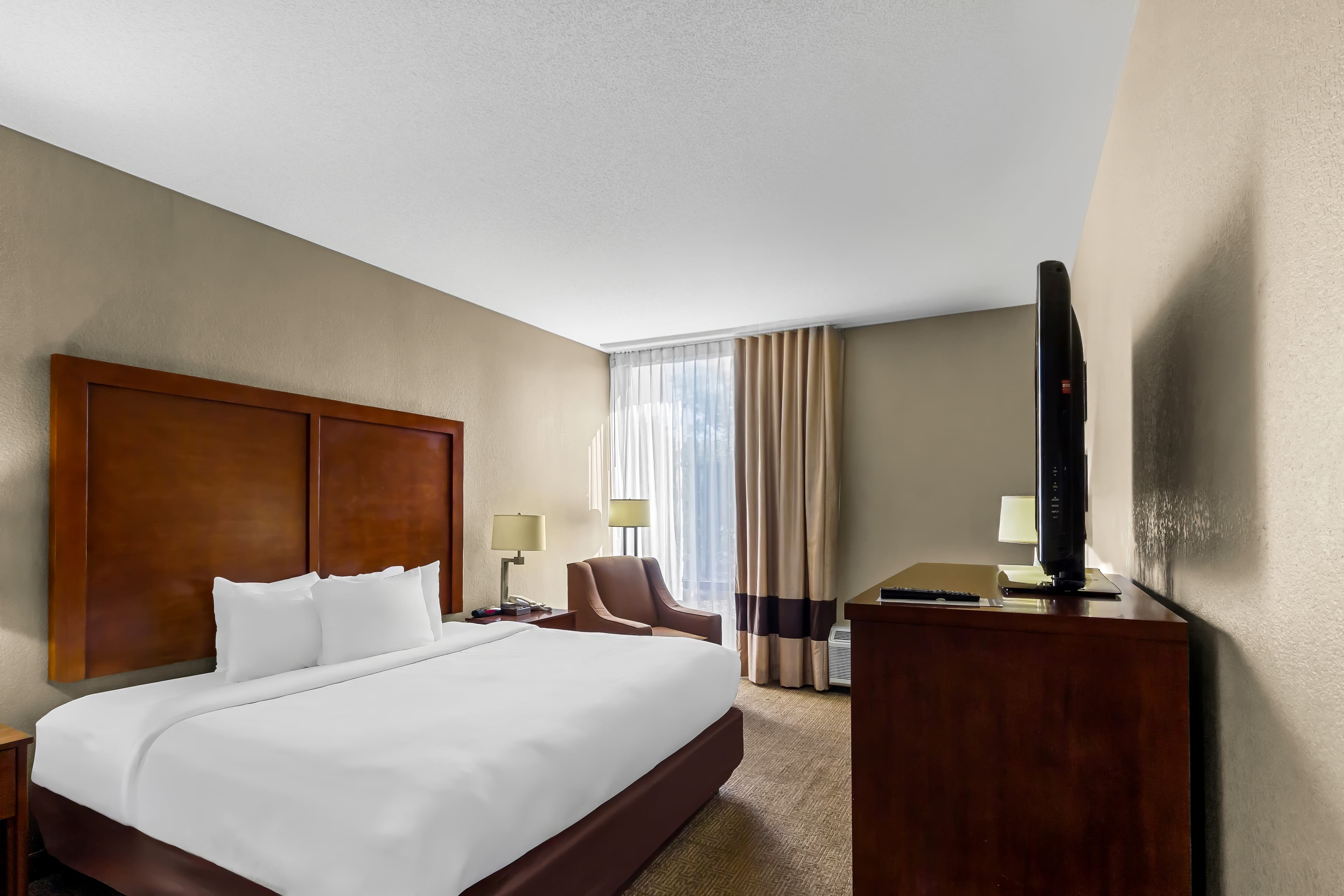 Comfort Inn Cranberry Twp. - Image 2