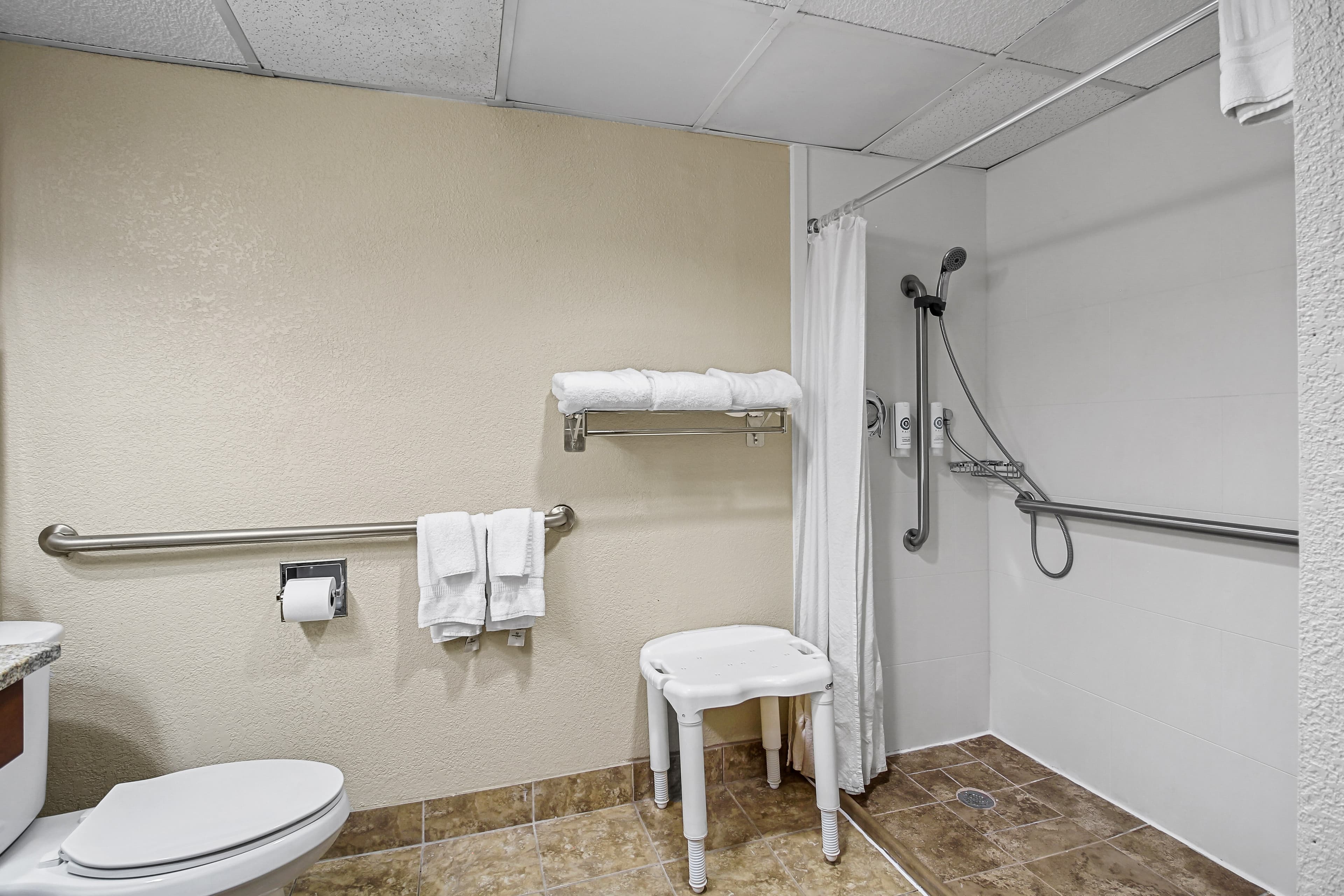 Comfort Inn Cranberry Twp. - Image 3
