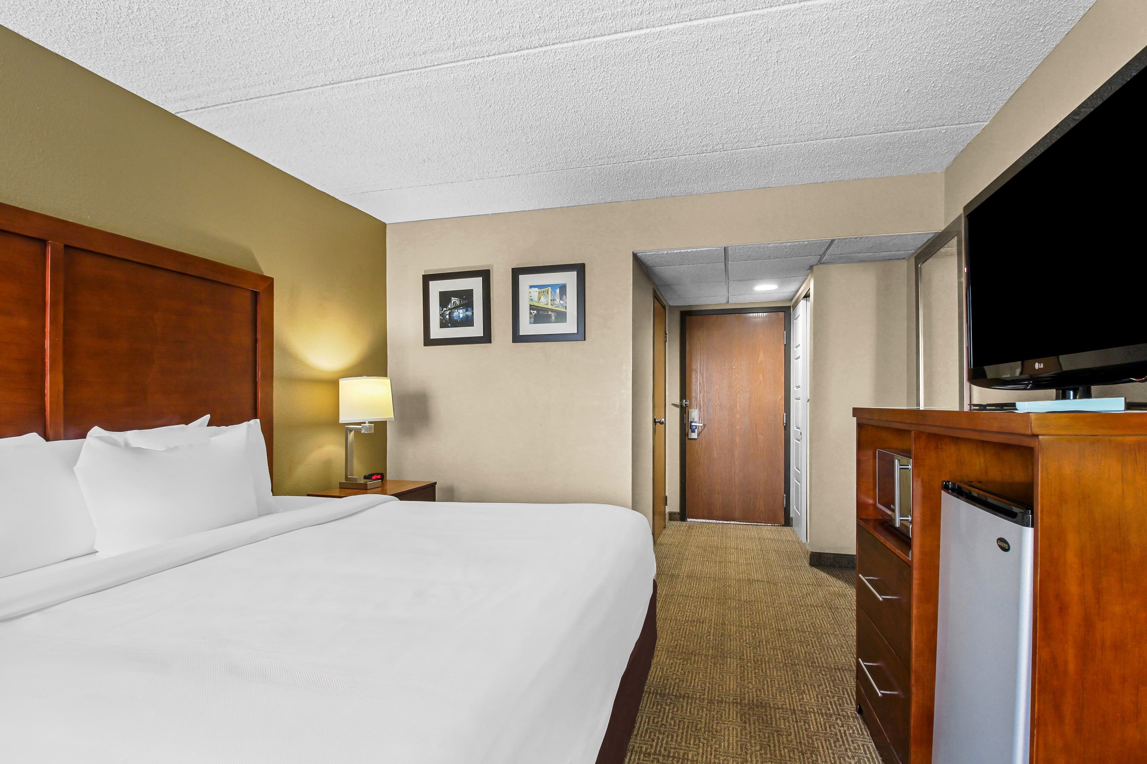 Comfort Inn Cranberry Twp. — 10