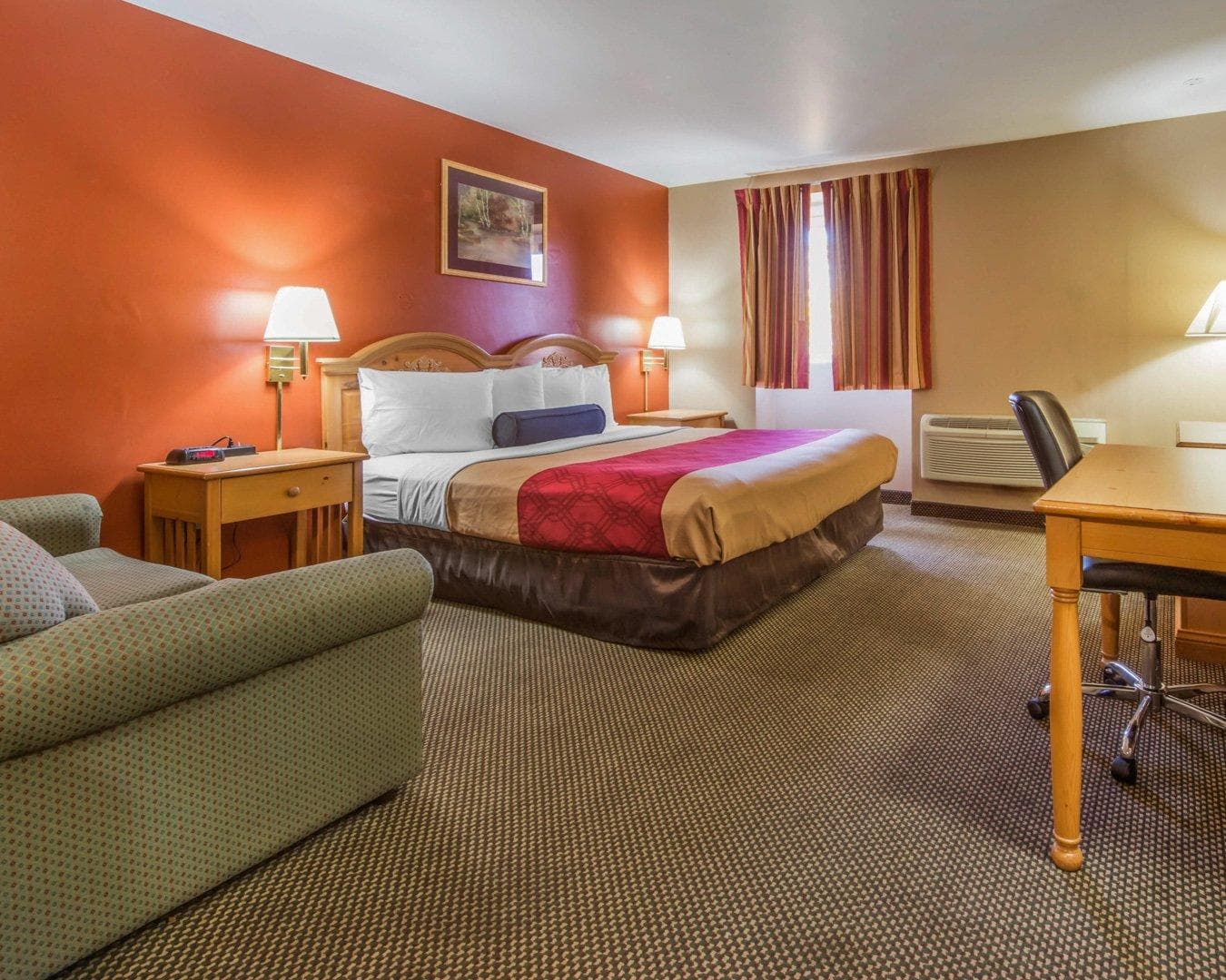 Econo Lodge Hermitage South - Image 1
