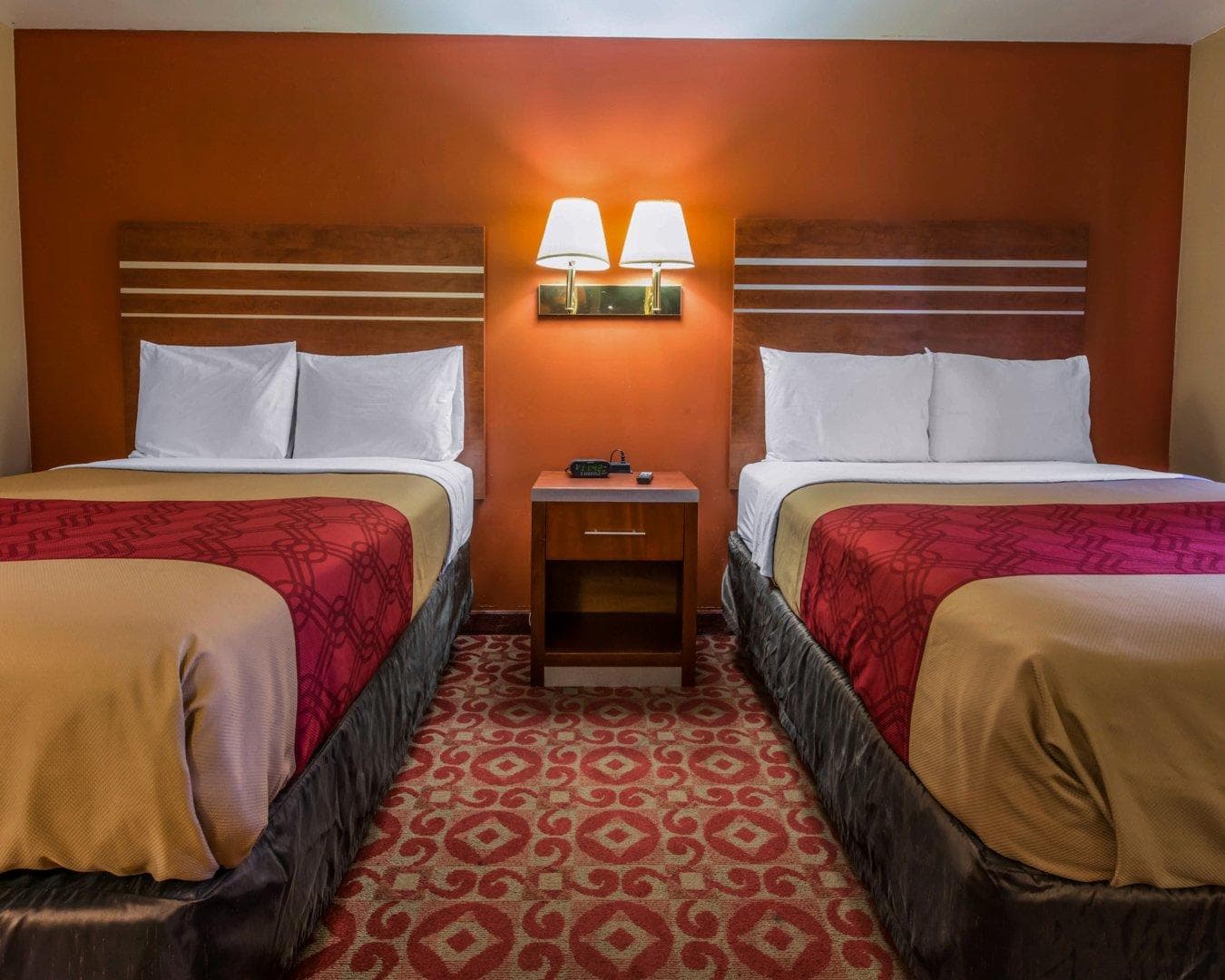 Econo Lodge Hermitage South - Image 2