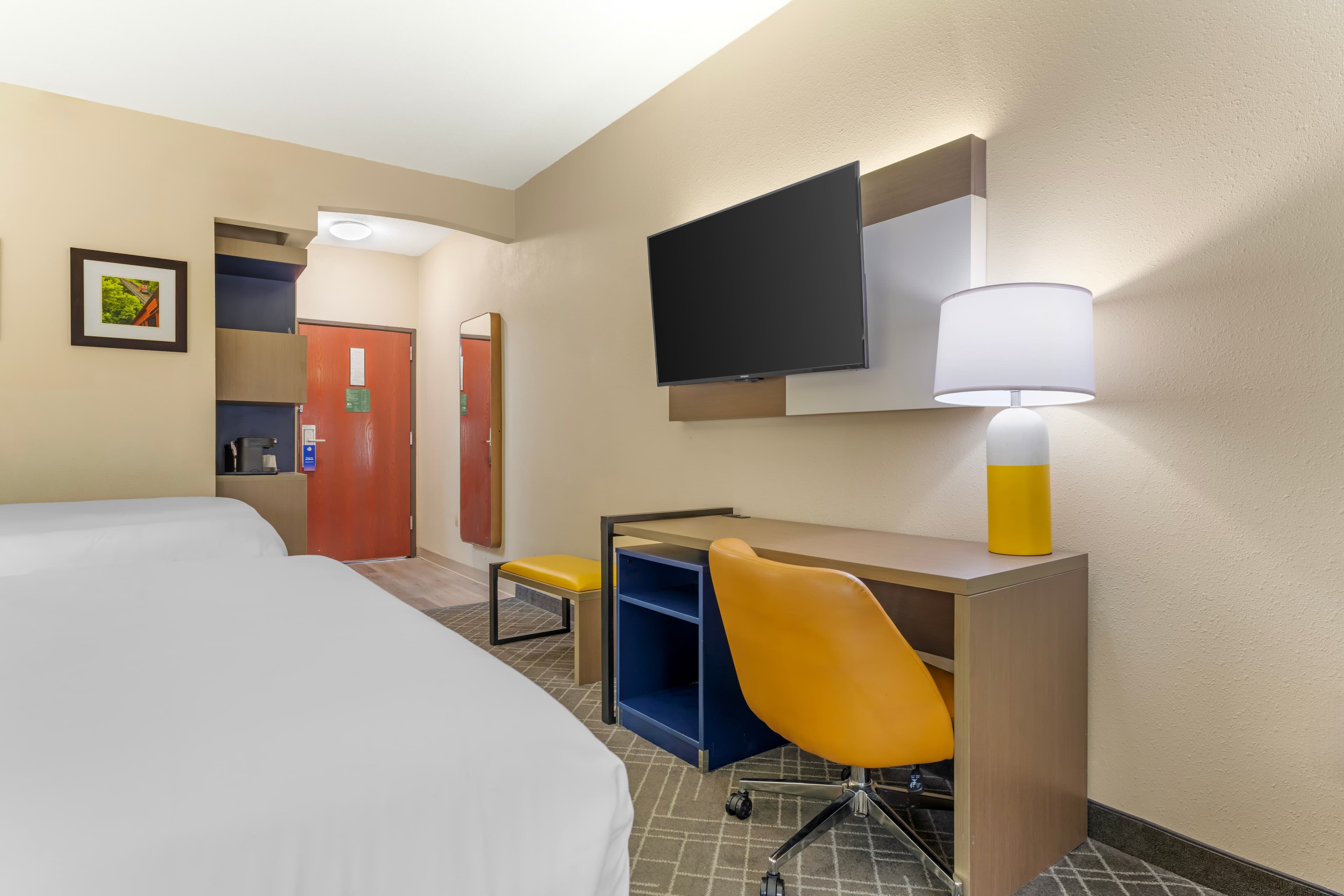 Comfort Suites Pittsburgh Airport — 11