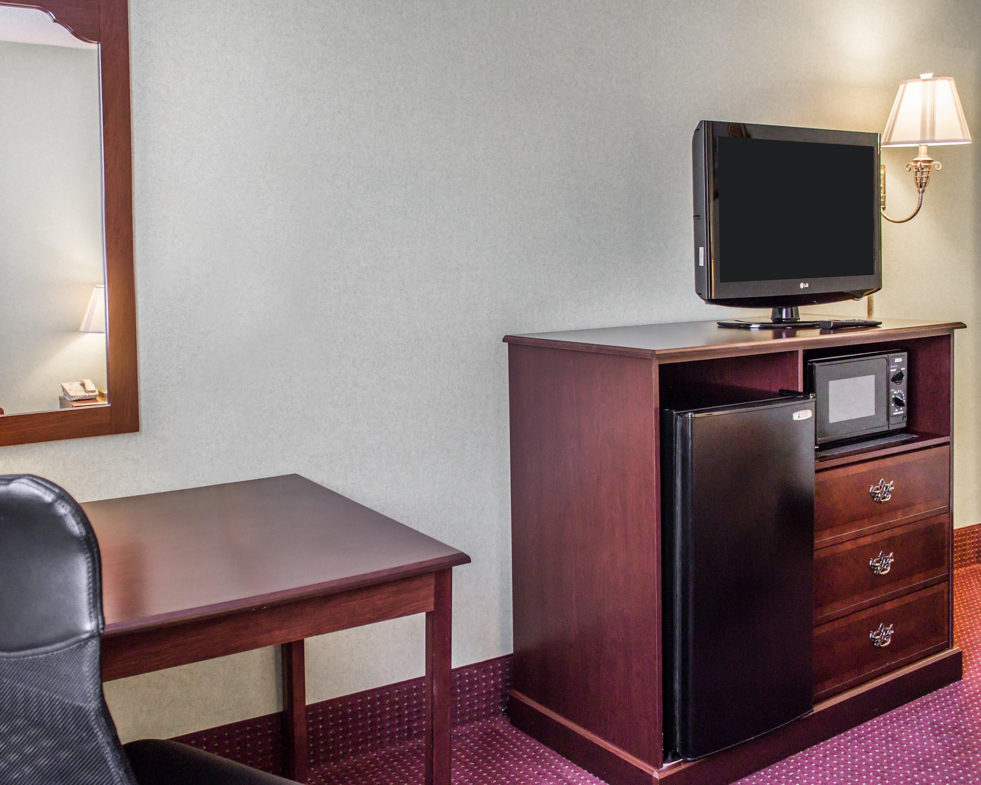 Quality Inn & Conference Center Franklin Downtown — 6