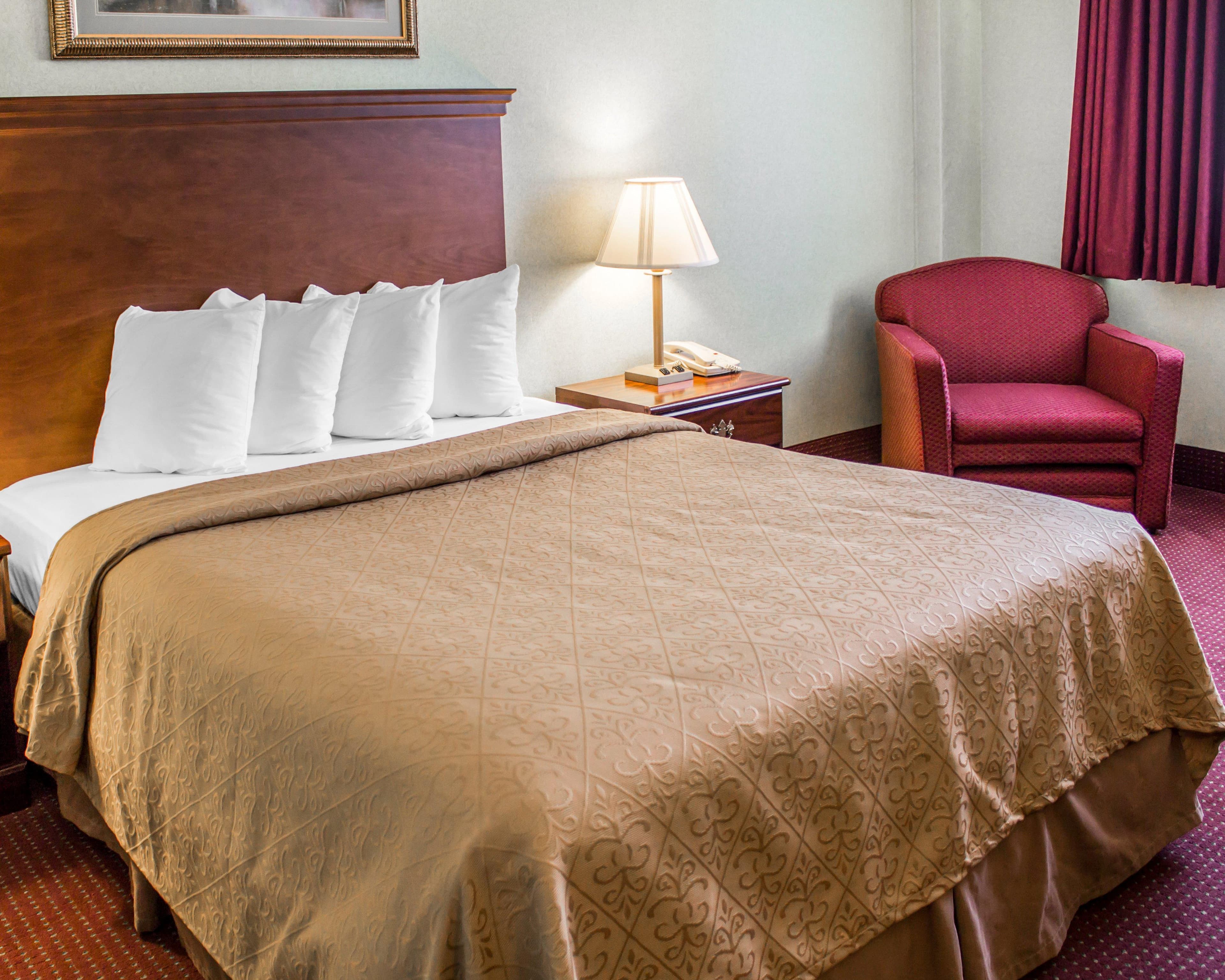 Quality Inn & Conference Center Franklin Downtown — 7