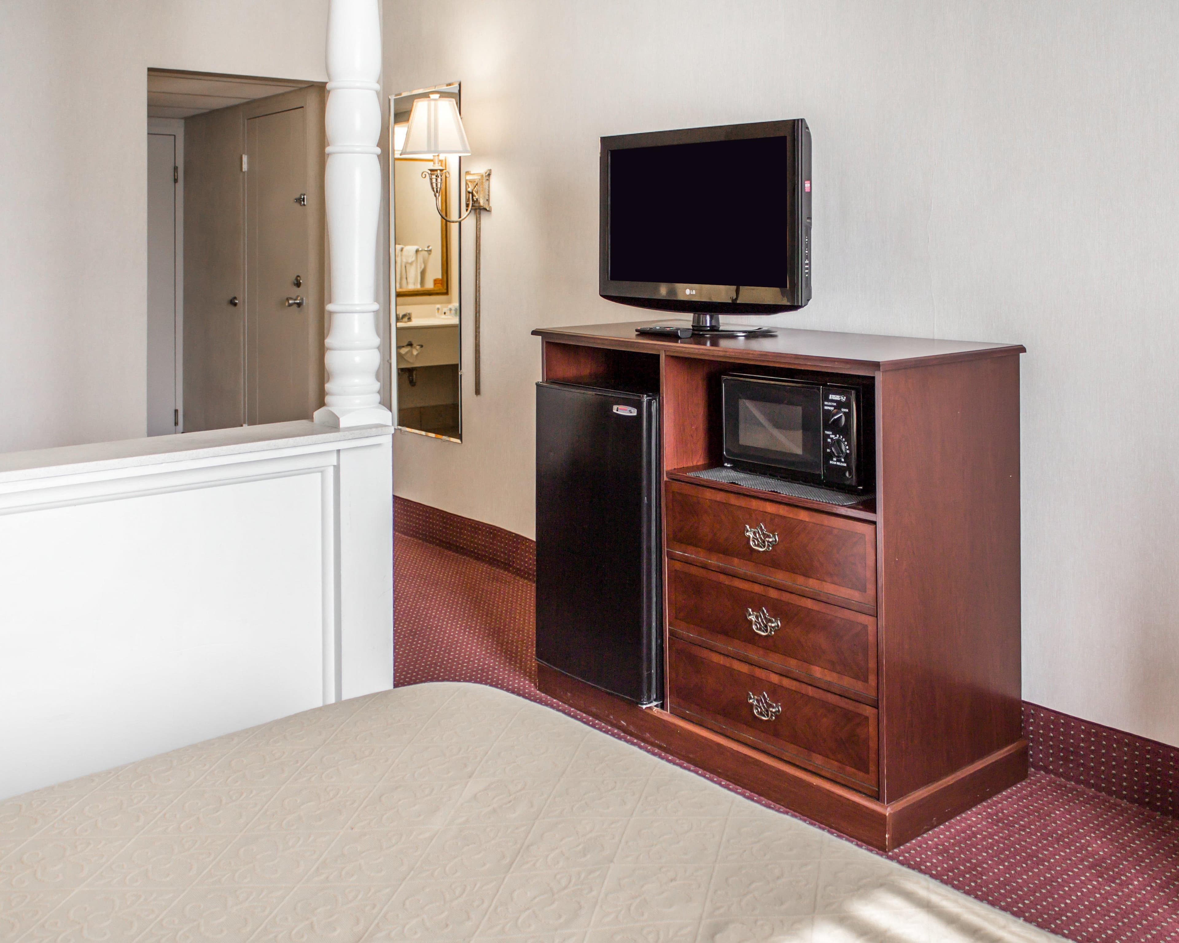 Quality Inn & Conference Center Franklin Downtown — 15