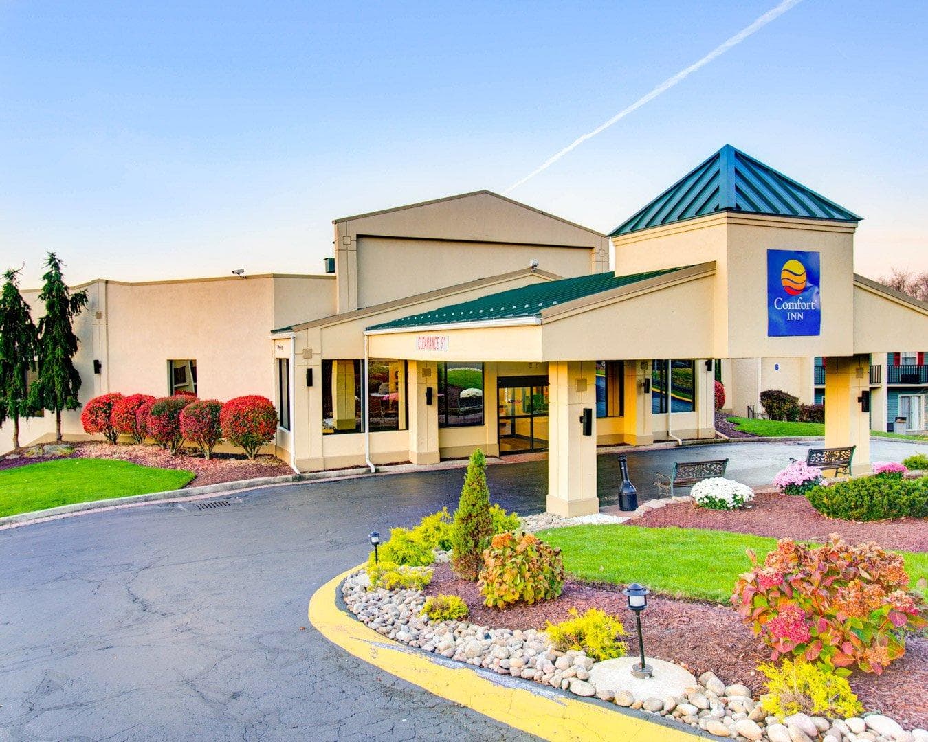Comfort Inn Conference Center Pittsburgh Penn Hills - Image 1