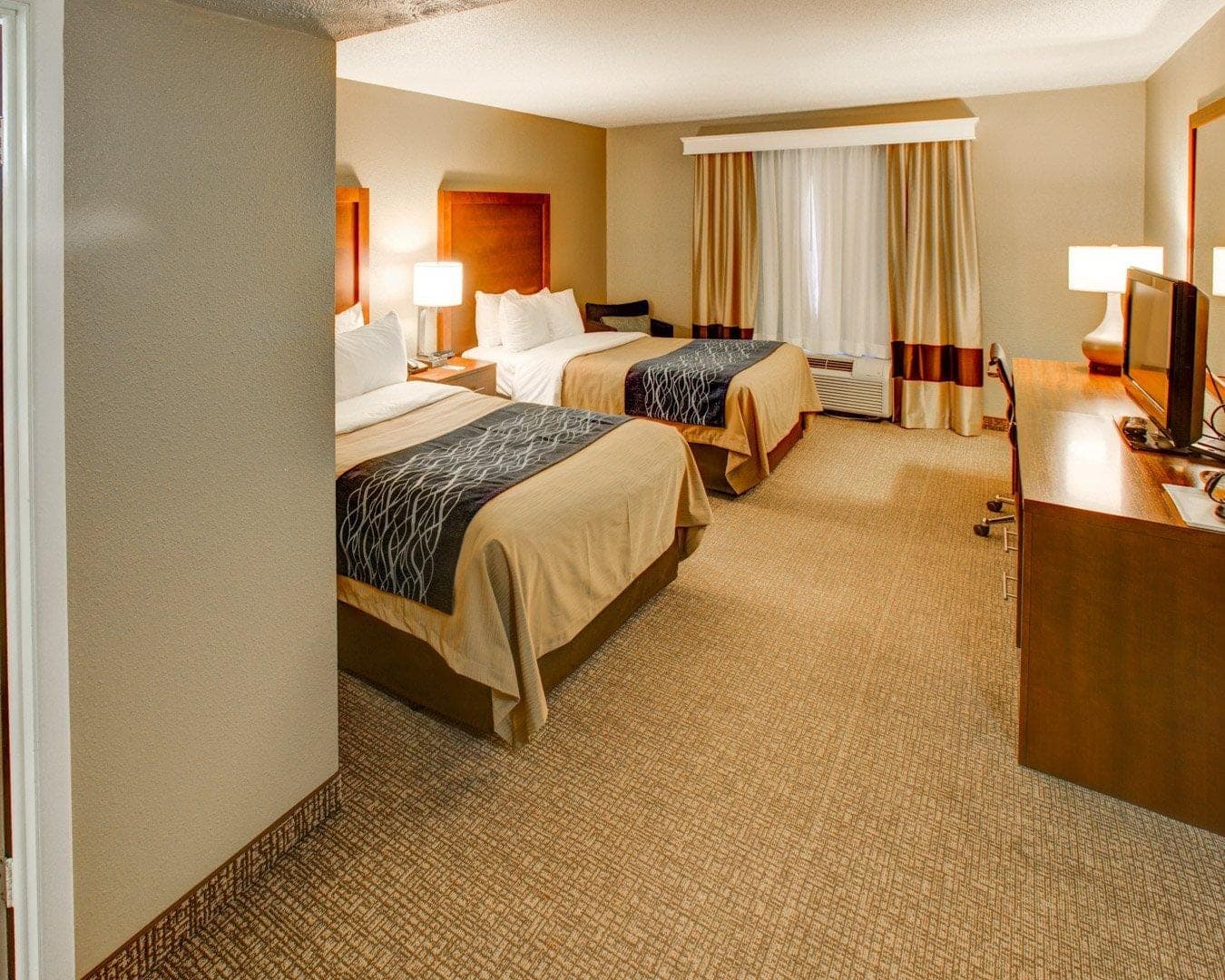 Comfort Inn Conference Center Pittsburgh Penn Hills - Image 3