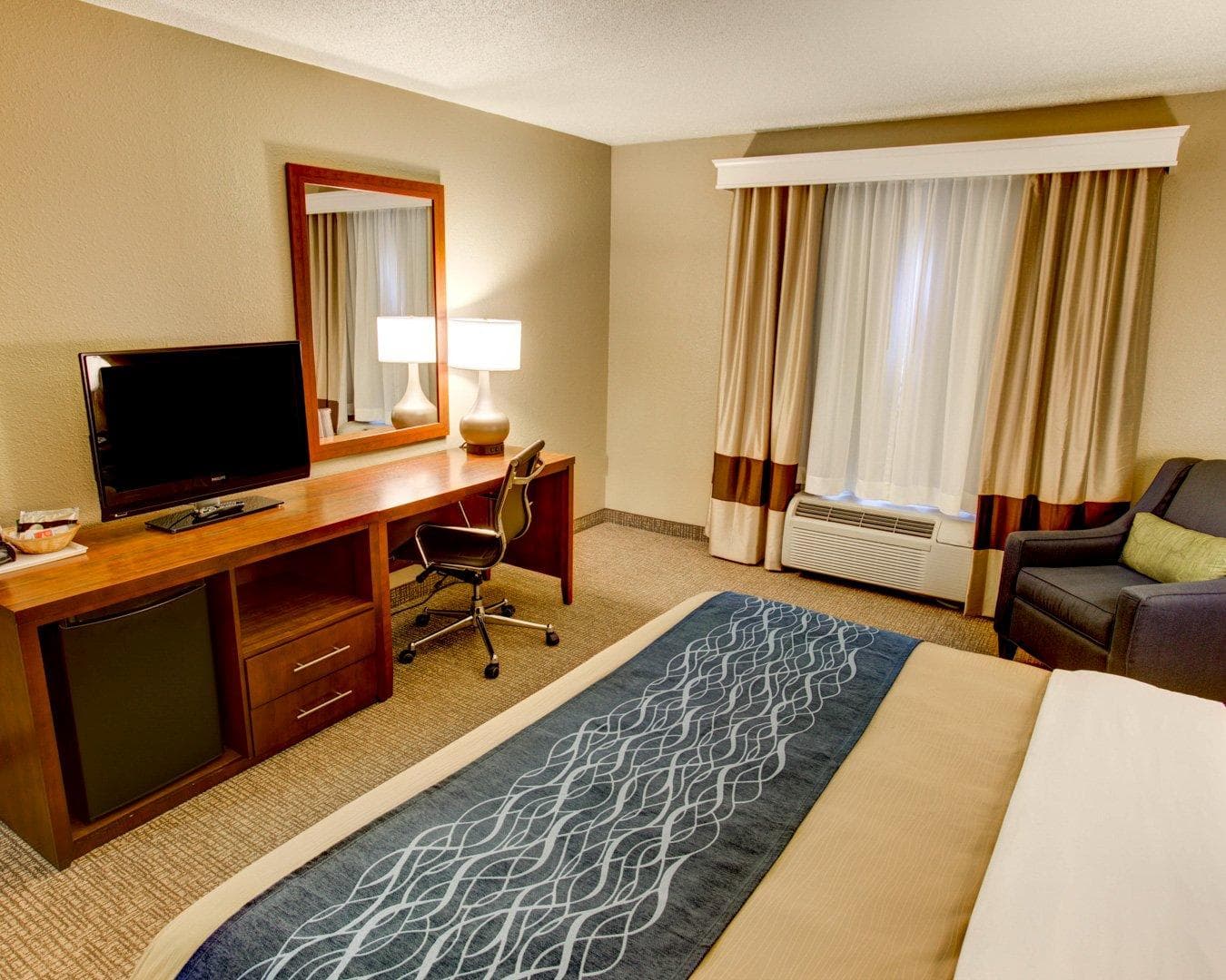 Comfort Inn Conference Center Pittsburgh Penn Hills — 15